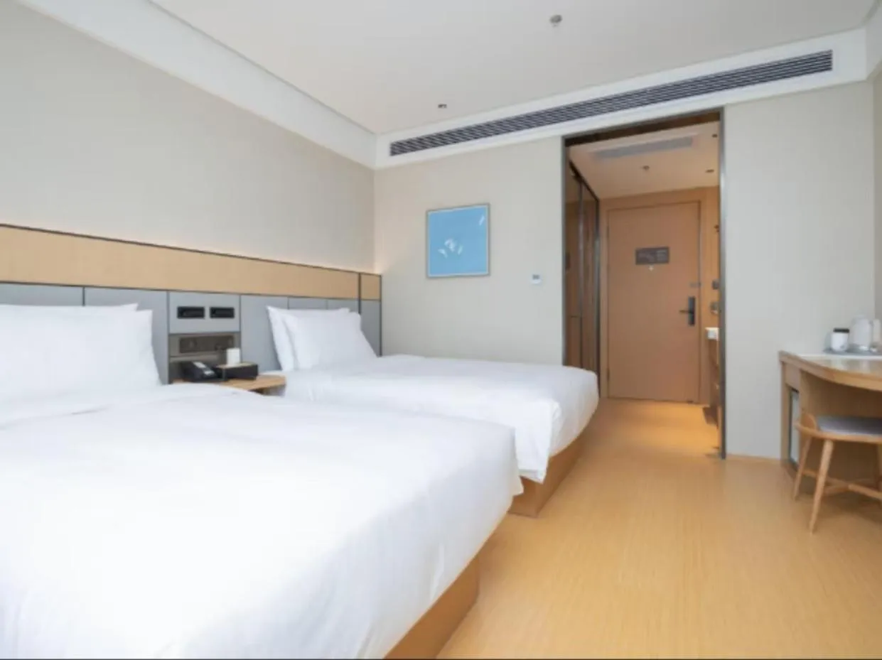 Ji Hotel Shanghai Tangzhen Metro Station