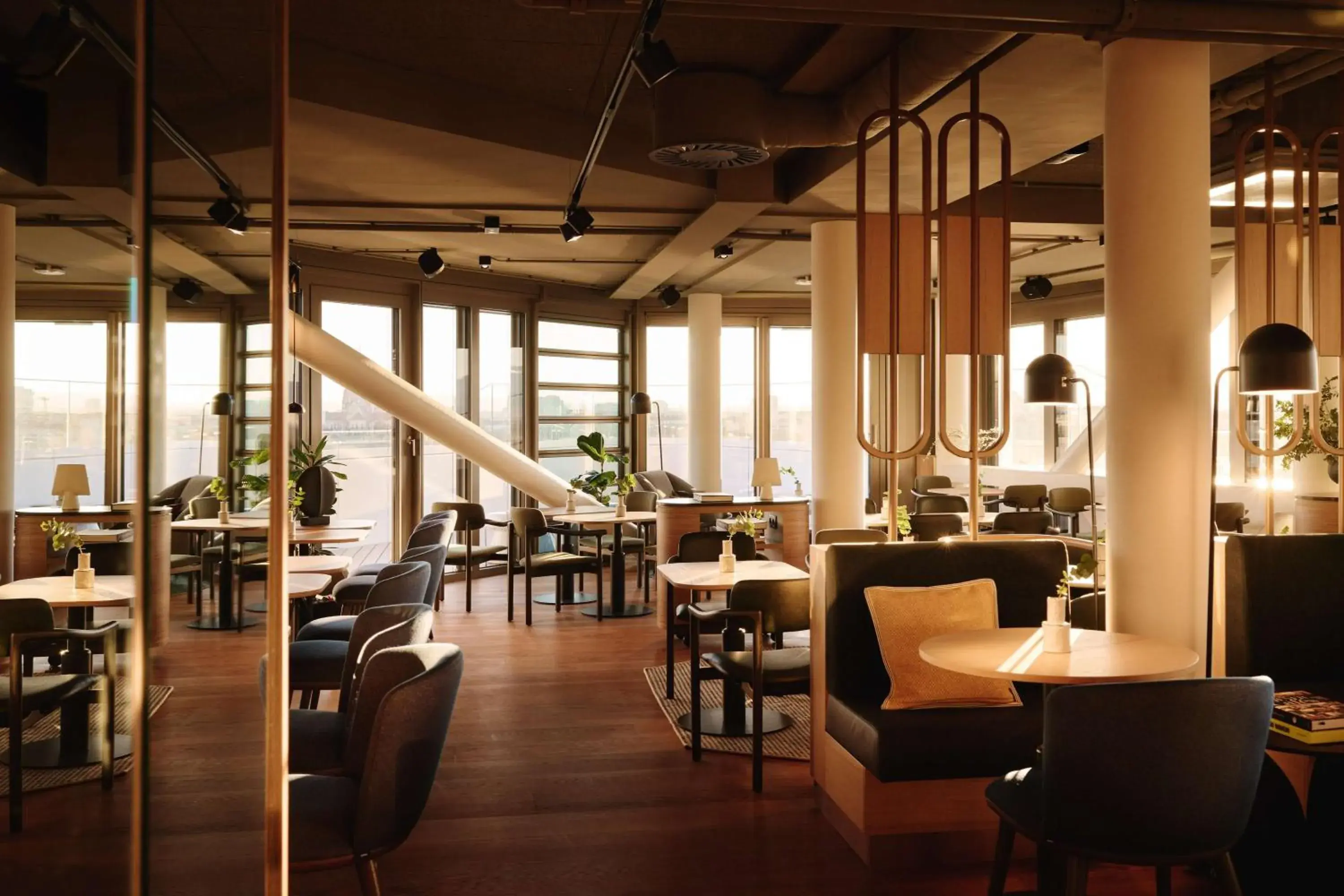 Restaurant/places to eat in A by Adina Vienna Restaurant/places to eat in A by Adina Vienna