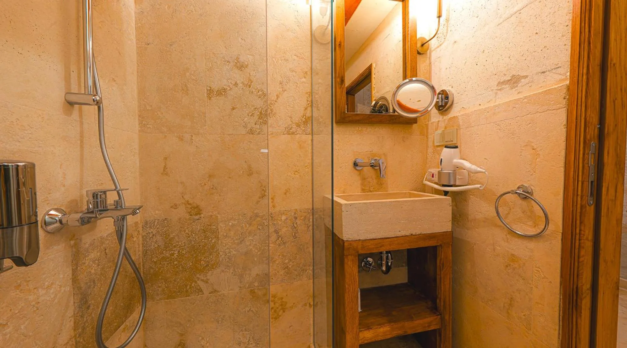 Shower in Logos Cave Cappadocia - Adults Only