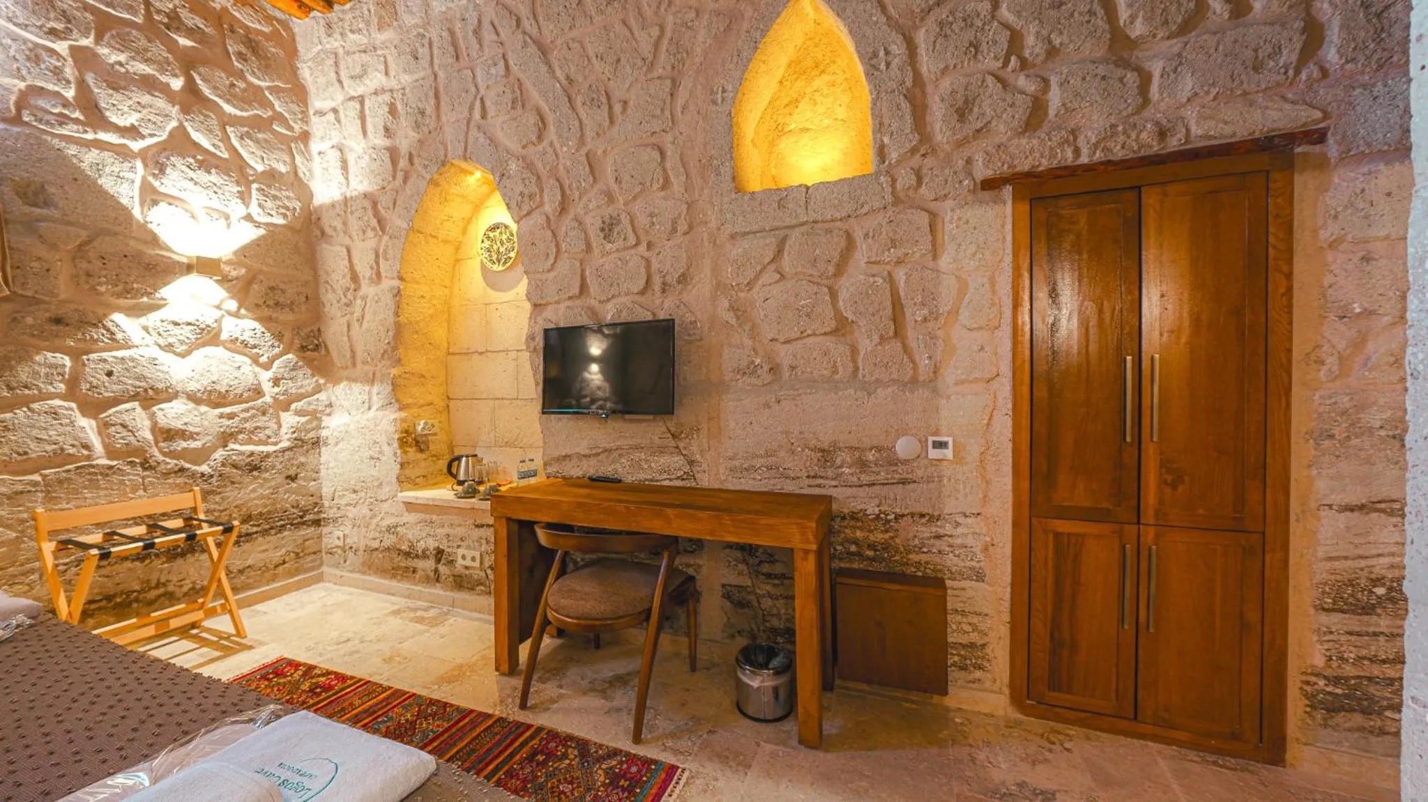 TV and multimedia in Logos Cave Cappadocia - Adults Only