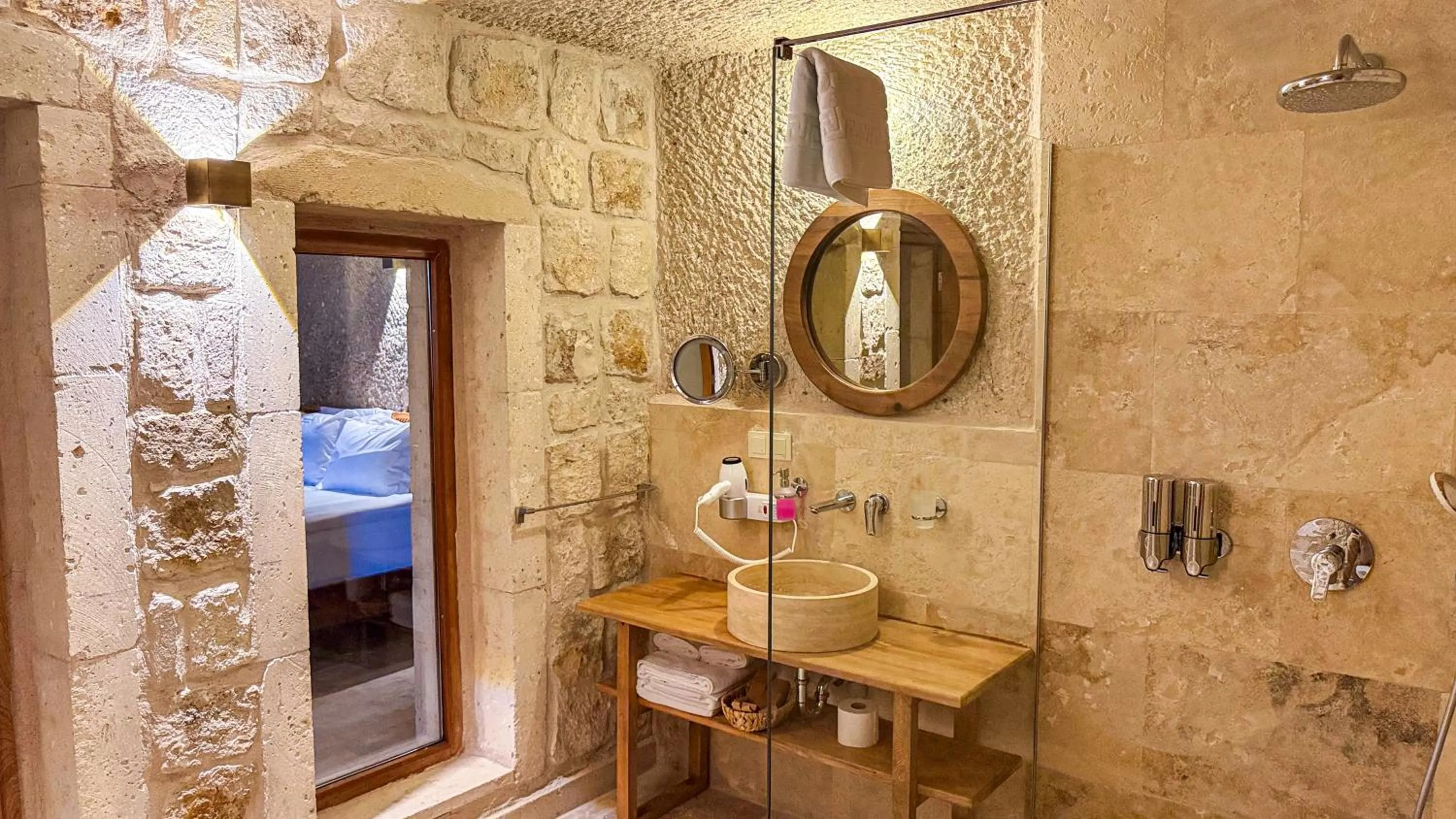 Shower in Logos Cave Cappadocia - Adults Only