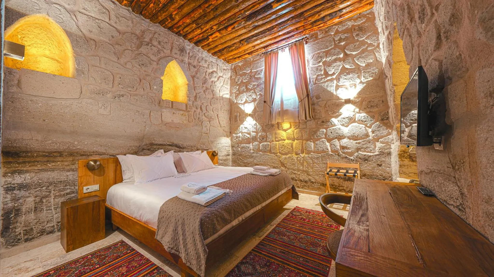 Bed in Logos Cave Cappadocia - Adults Only