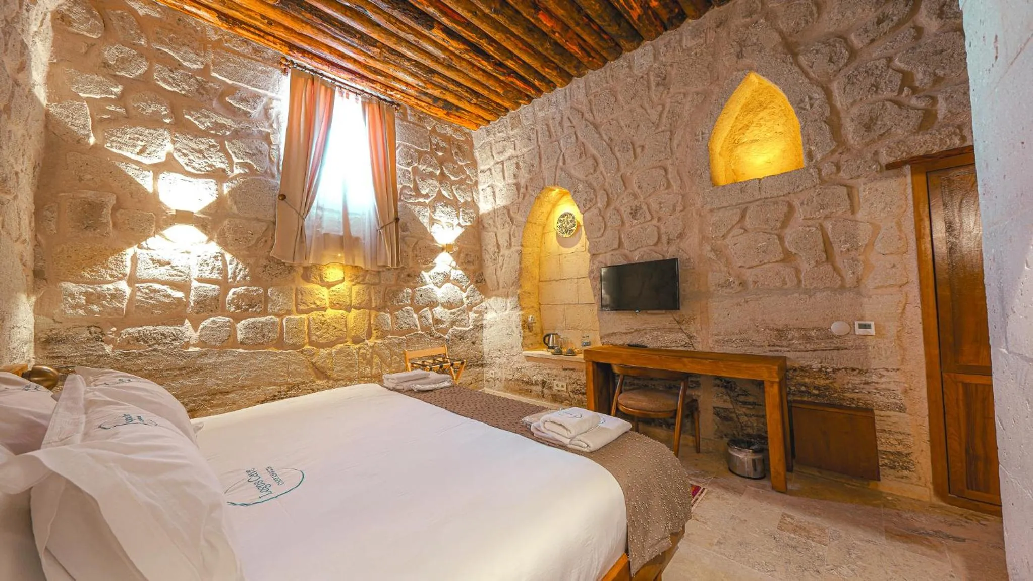 Bed in Logos Cave Cappadocia - Adults Only