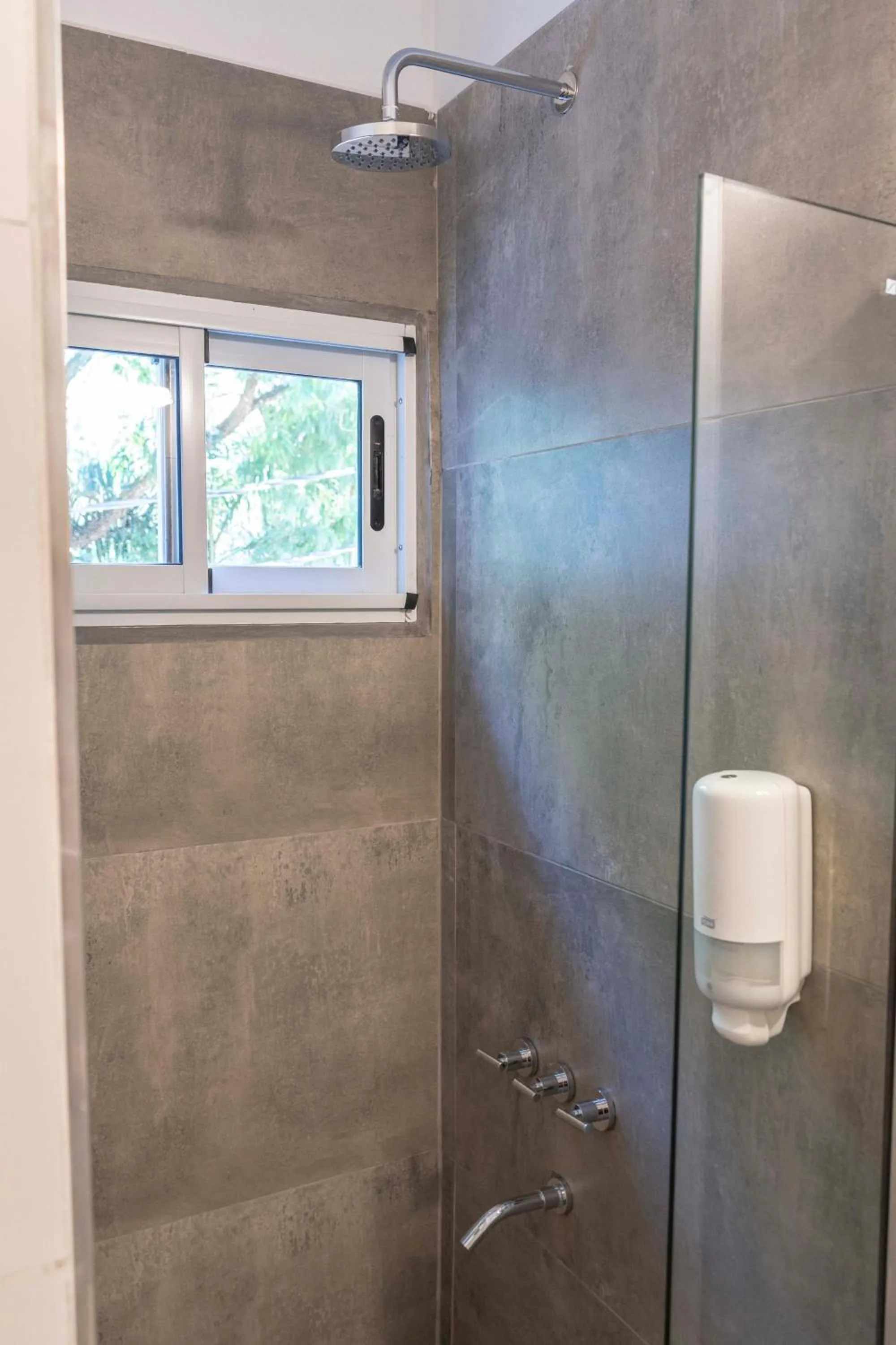 Shower in Bagu Siete Bocas