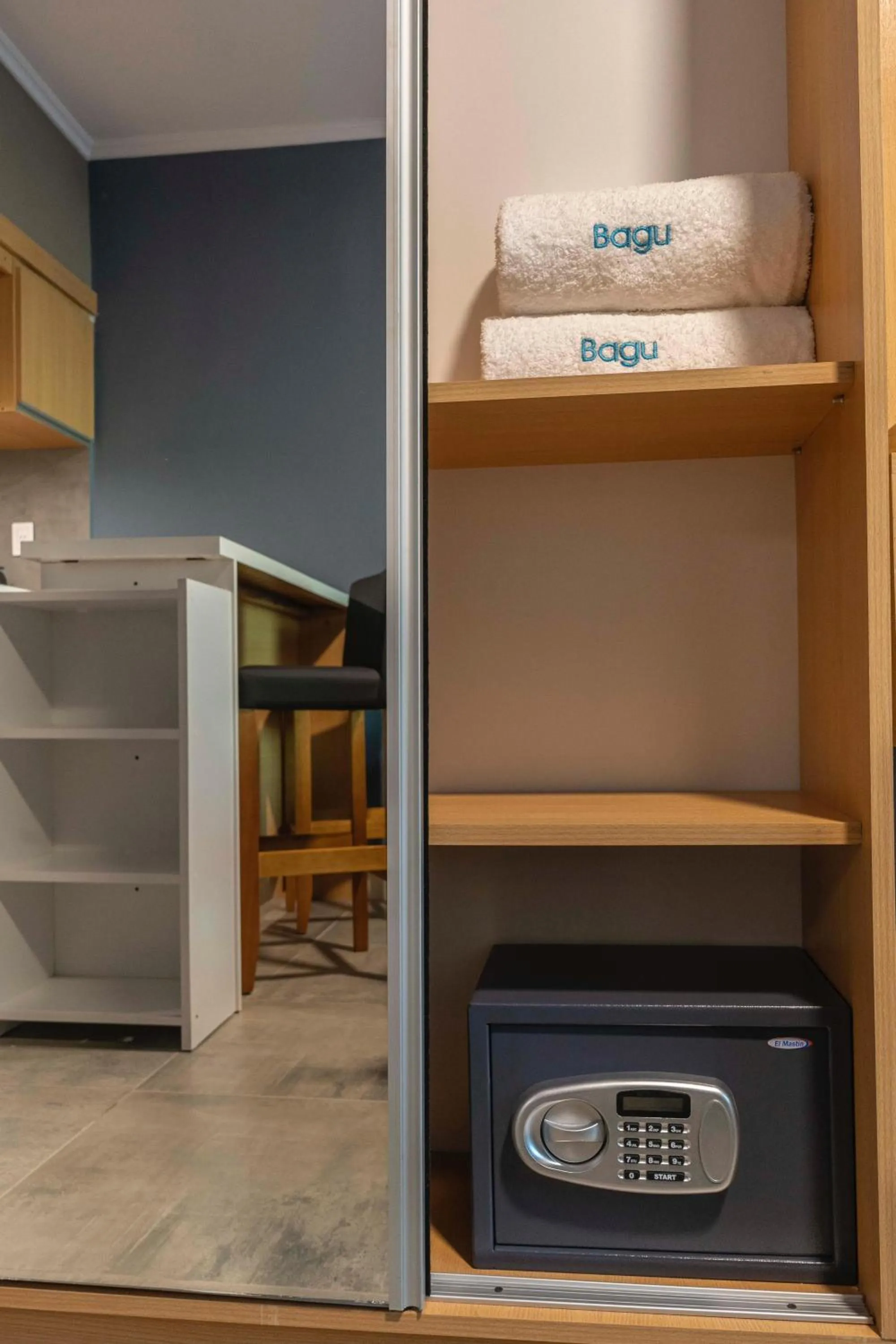 furniture in Bagu Siete Bocas