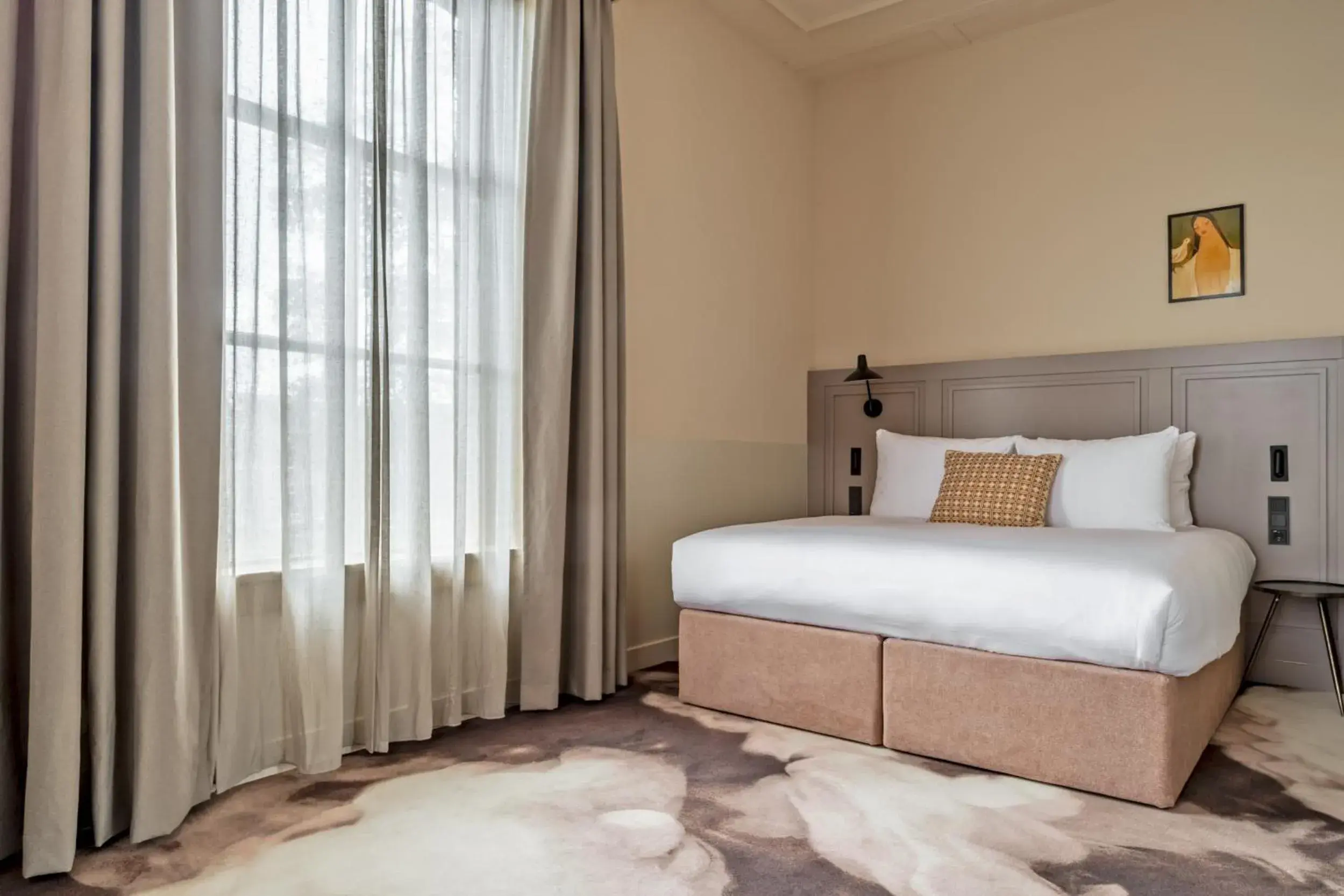 Deluxe Double Room with Bath in Metzlr House Deluxe Double Room with Bath in Metzlr House