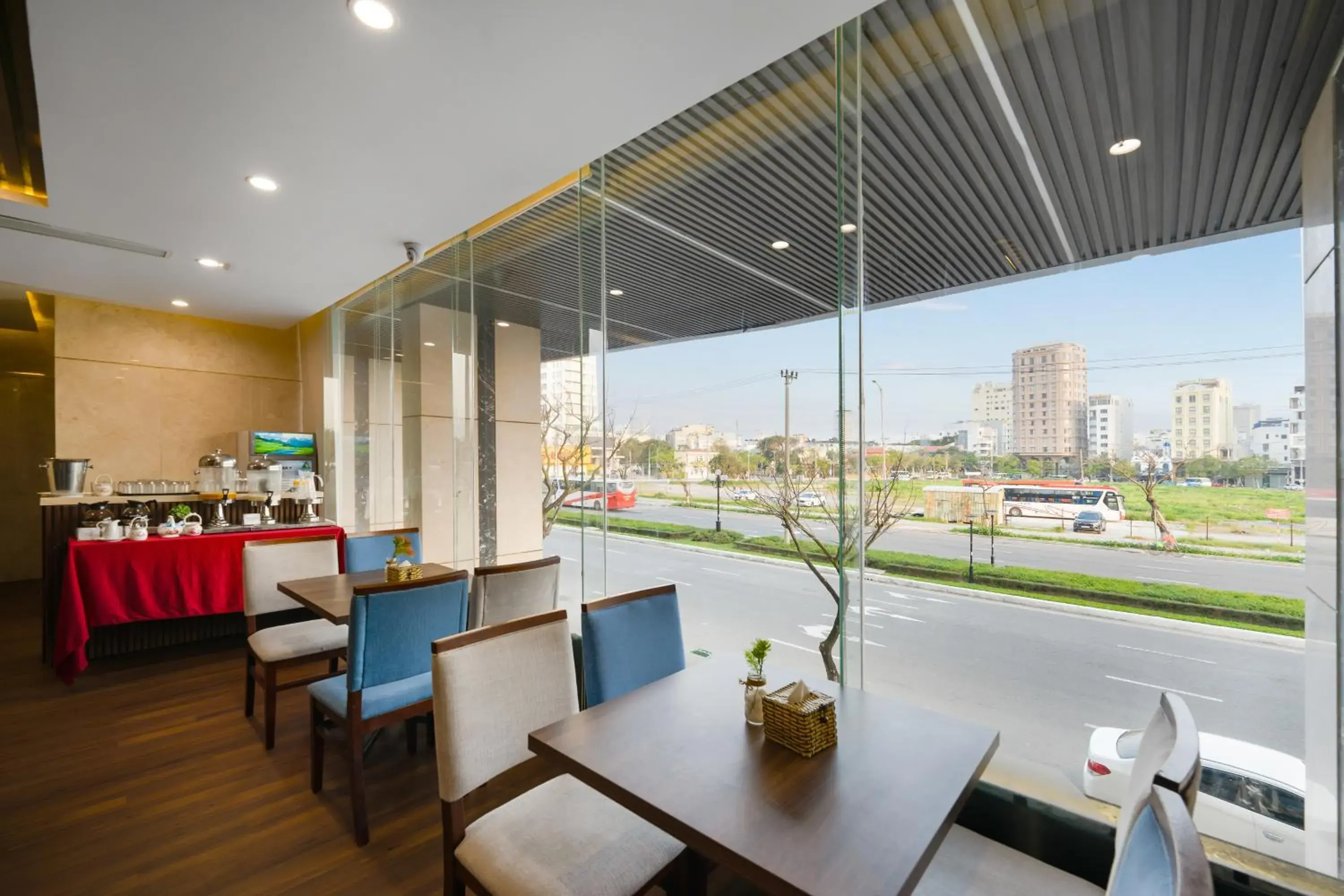 Restaurant/places to eat in KOVA Diamond Hotel Da Nang Restaurant/places to eat in KOVA Diamond Hotel Da Nang