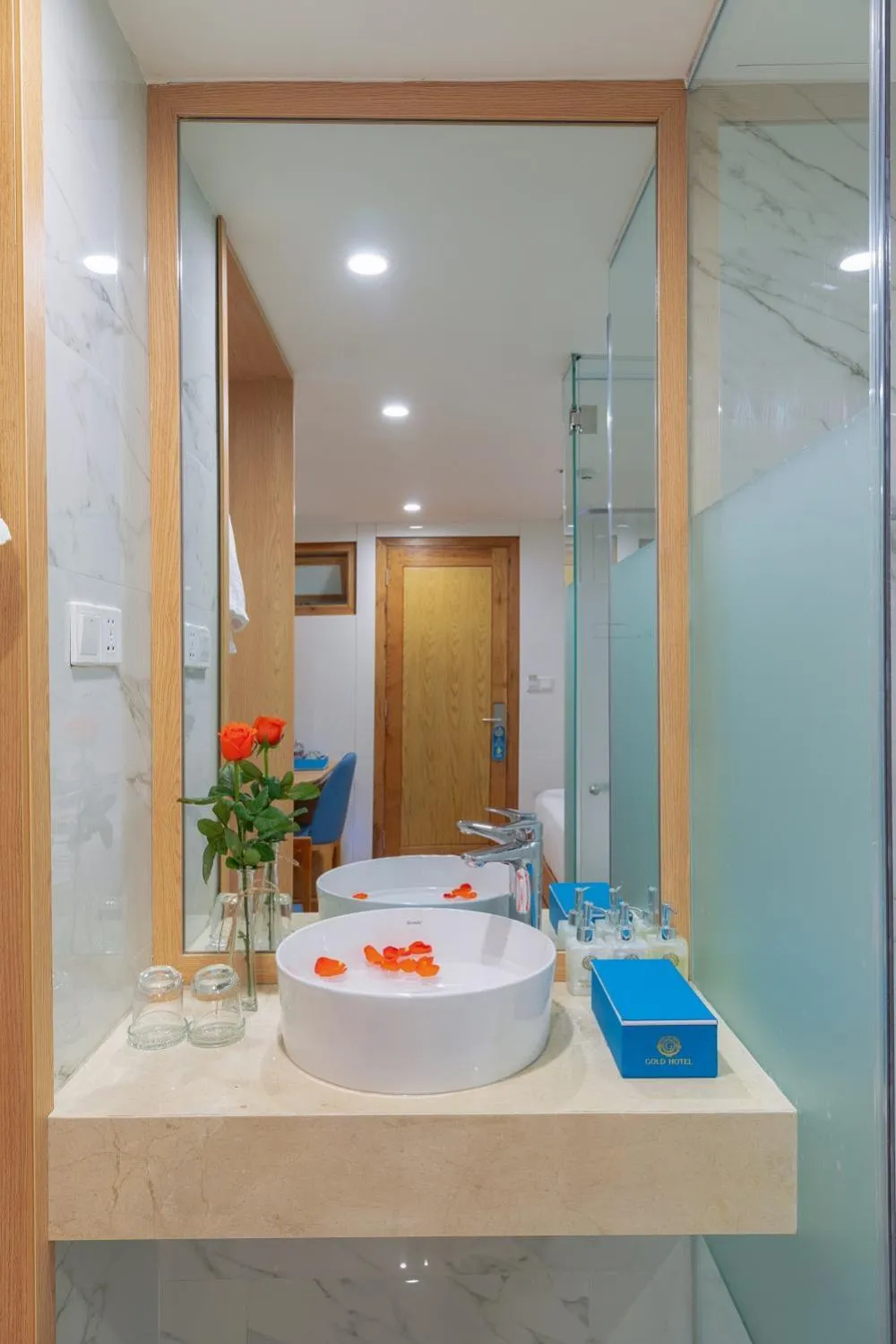 Bathroom in KOVA Diamond Hotel Da Nang
