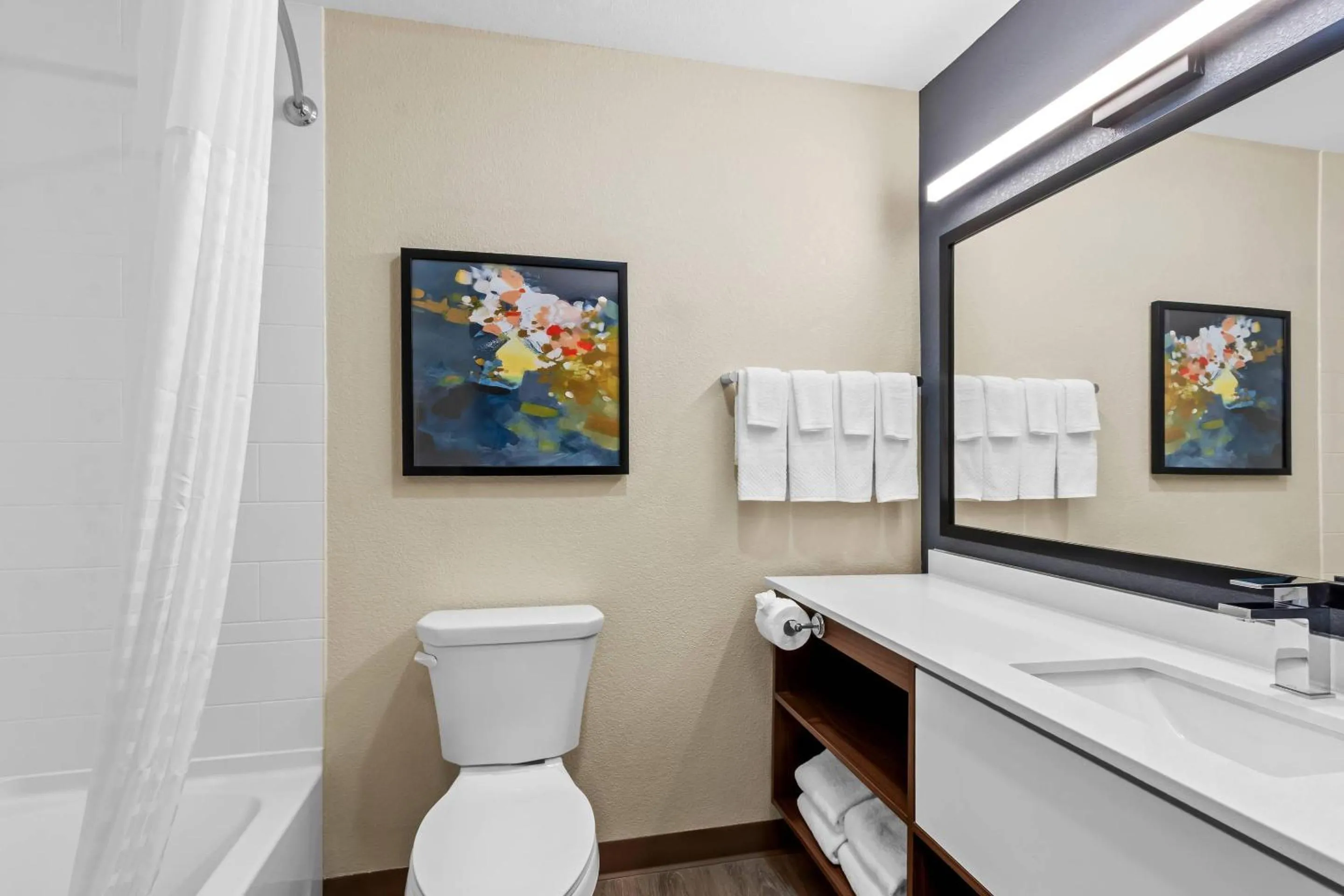 Bedroom in Everhome Suites Yuma East I-8
