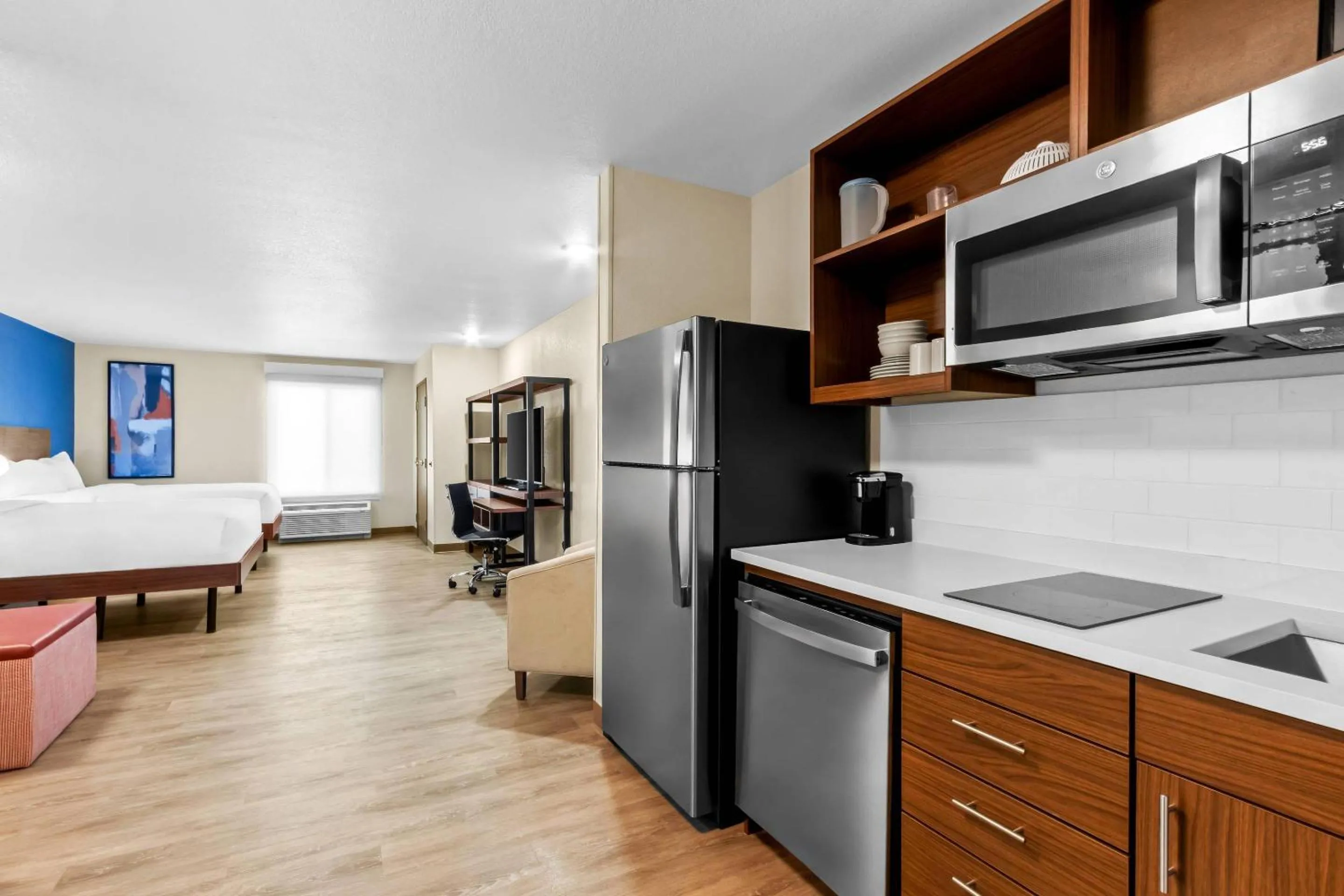 Bedroom, Bed in Everhome Suites Yuma East I-8