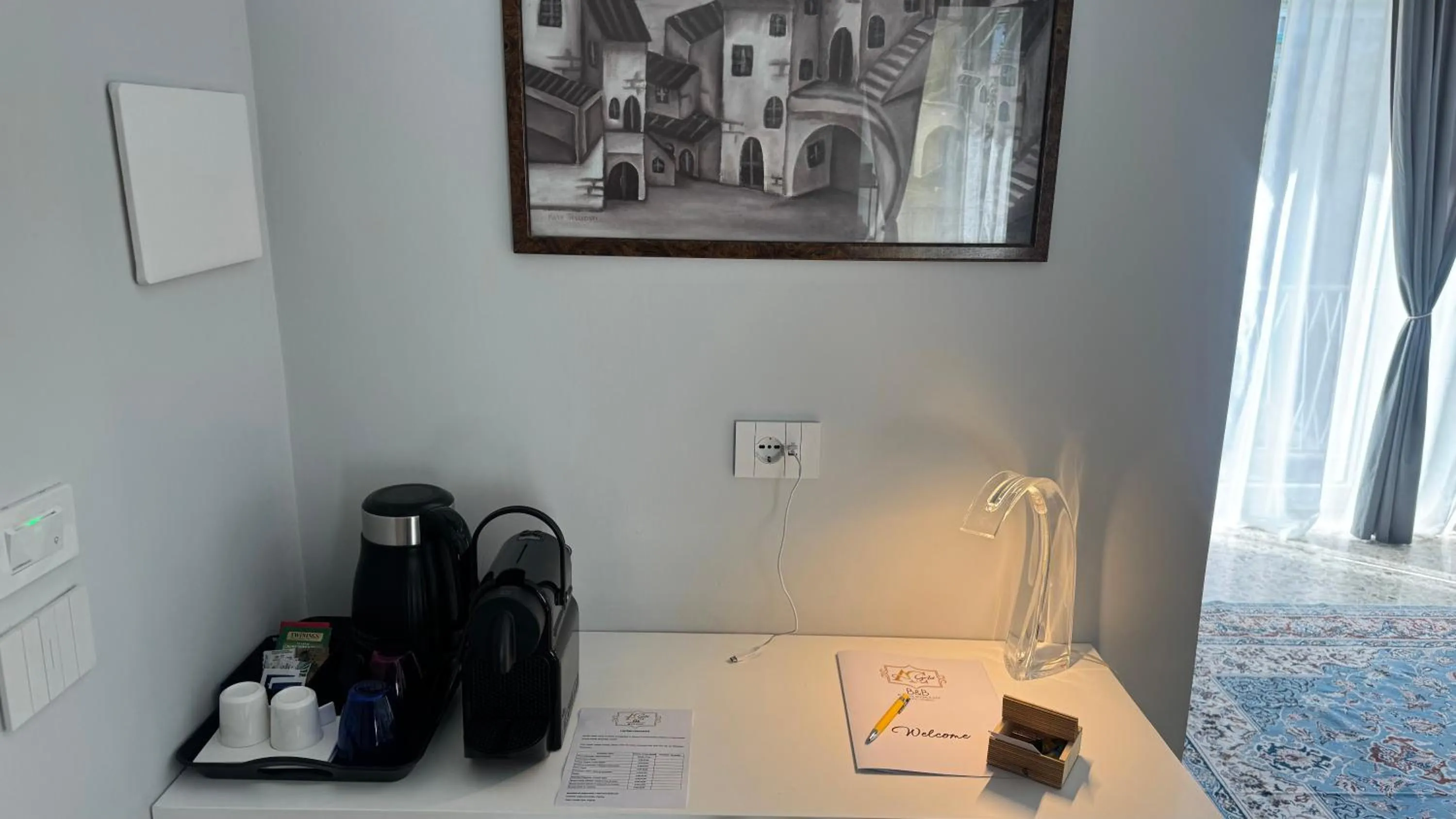 Coffee/tea facilities in AC GOLD B&B Boutique Rooms & Suite