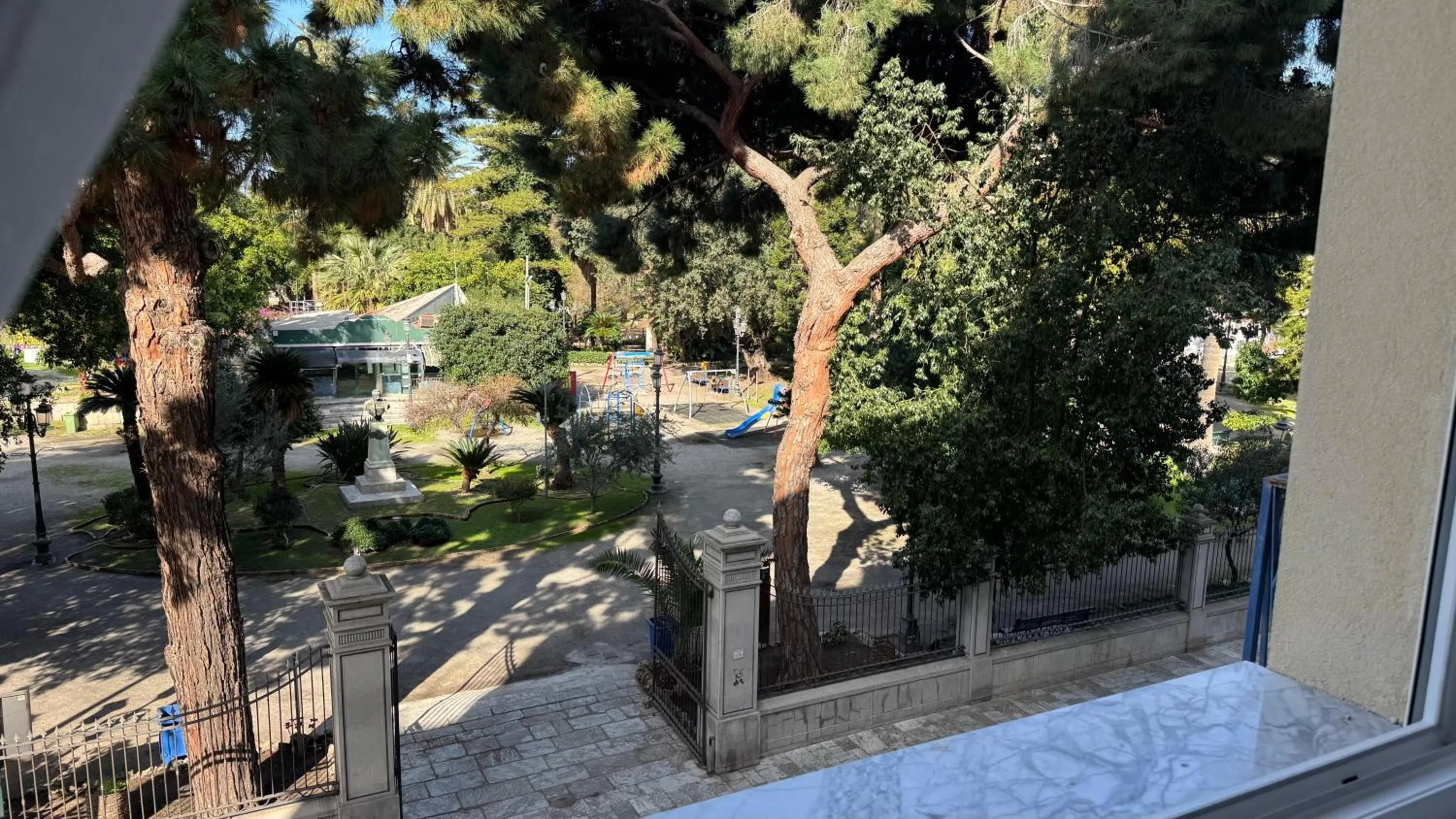 Day in AC GOLD B&B Boutique Rooms & Suite