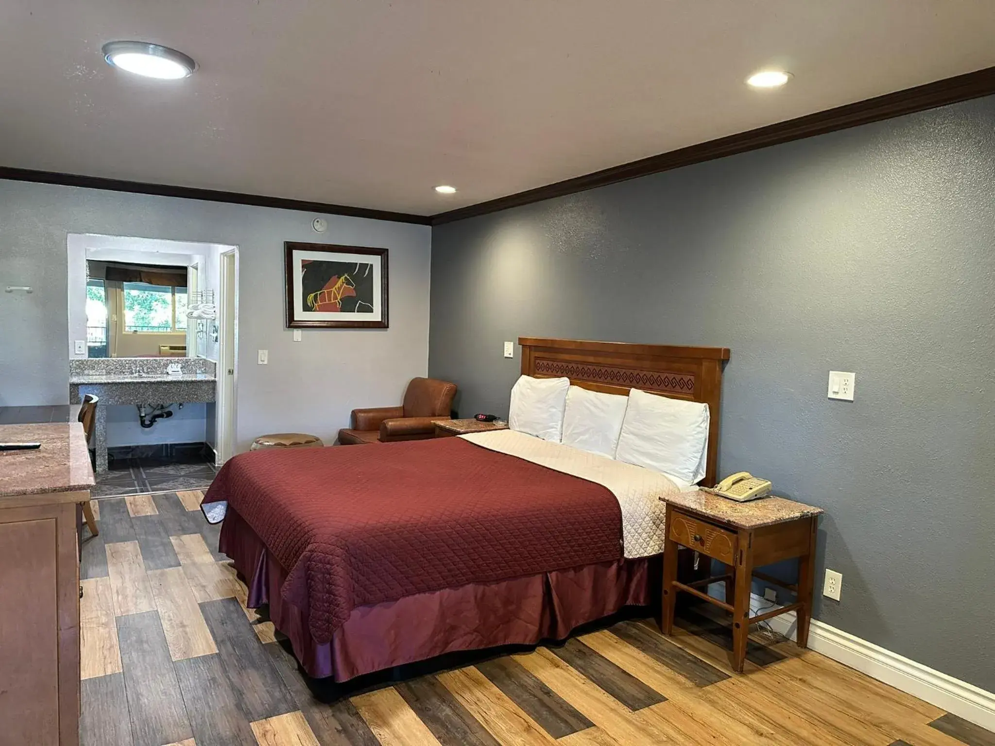 Bed in Corona inn Bed in Corona inn