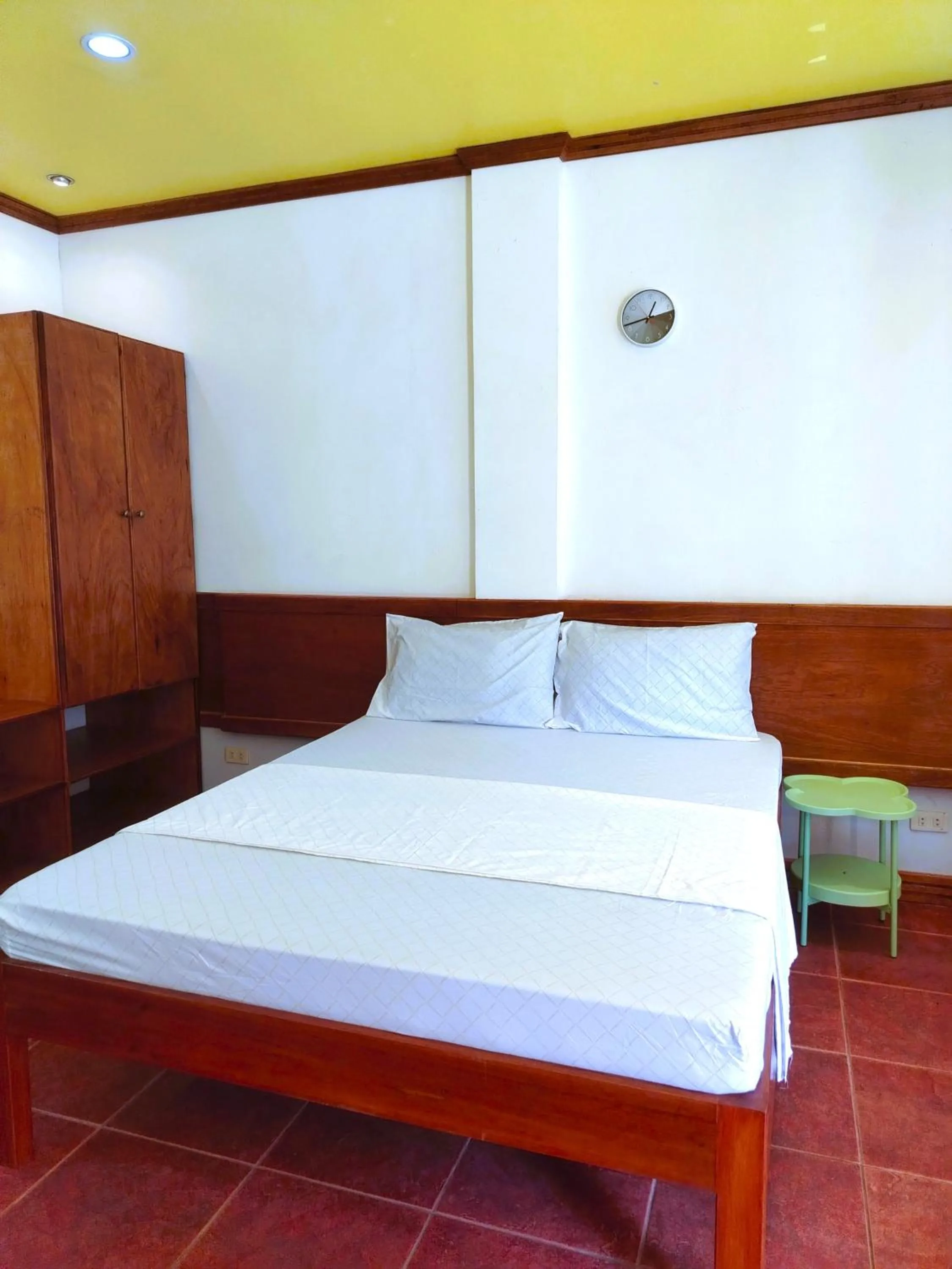 Villa Yolanda Tourist Inn