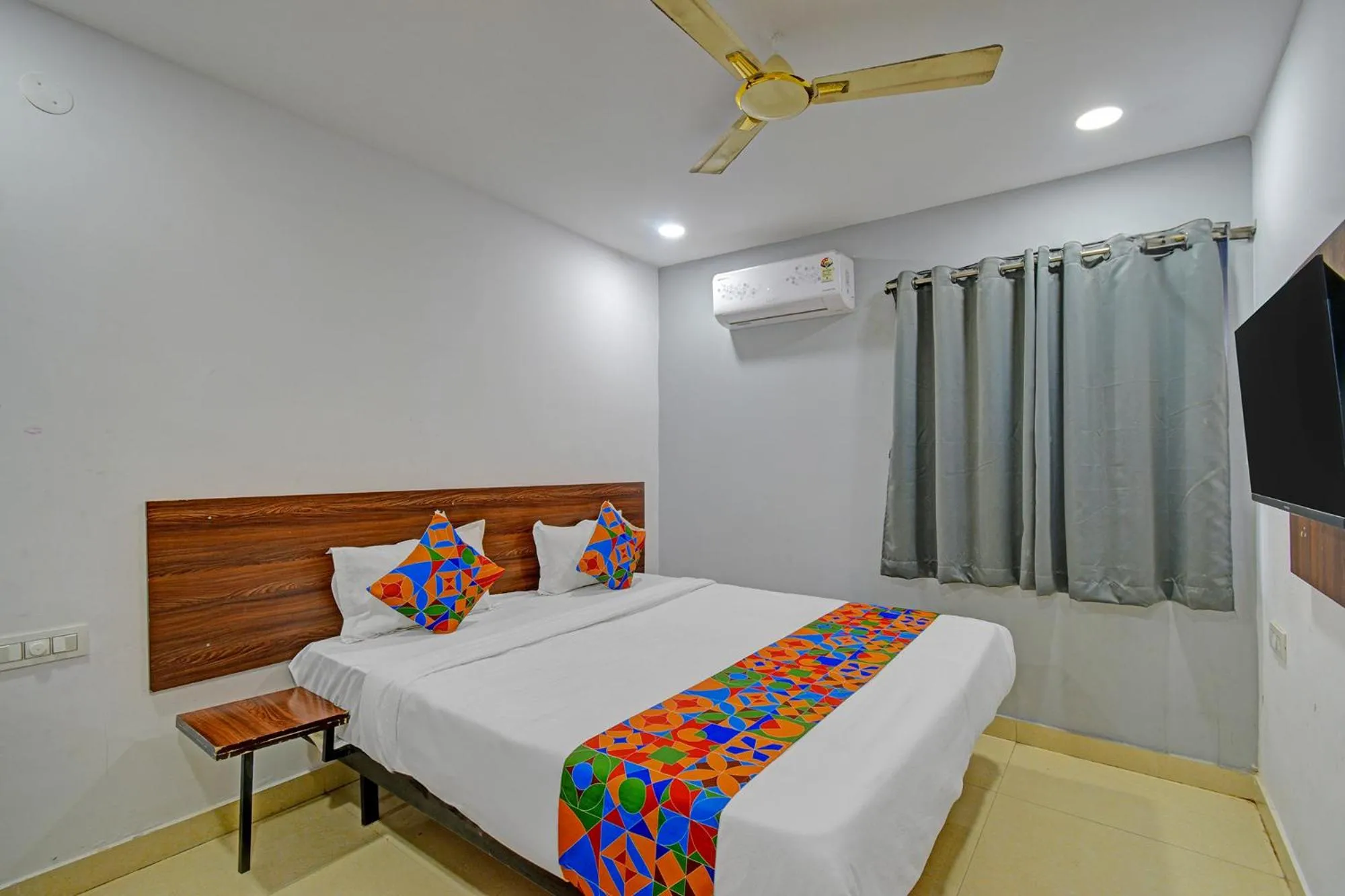 FabHotel Vega