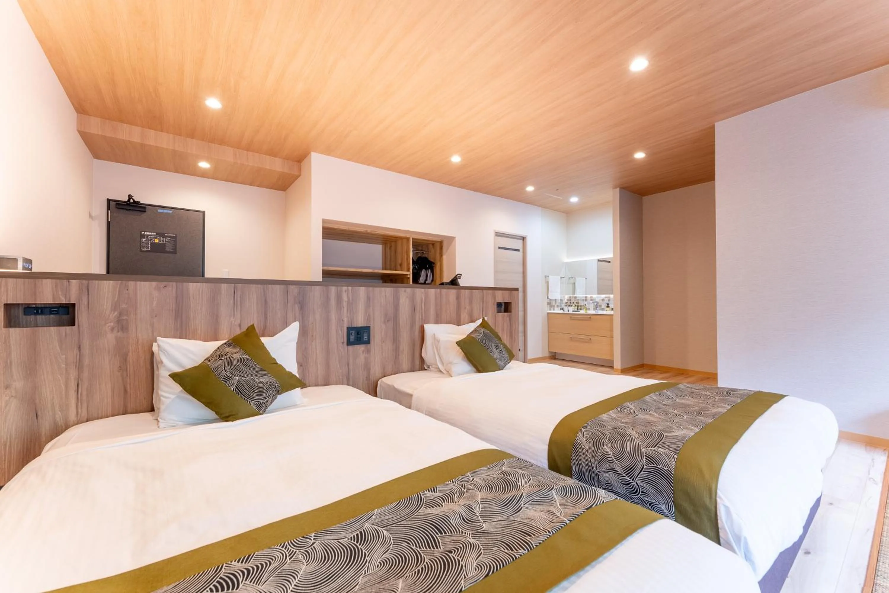 Japanese-Western Junior Suite Room with Open-air Bath & Terrace - single occupancy in Livemax Resort Sanuki Shionoe Onsen