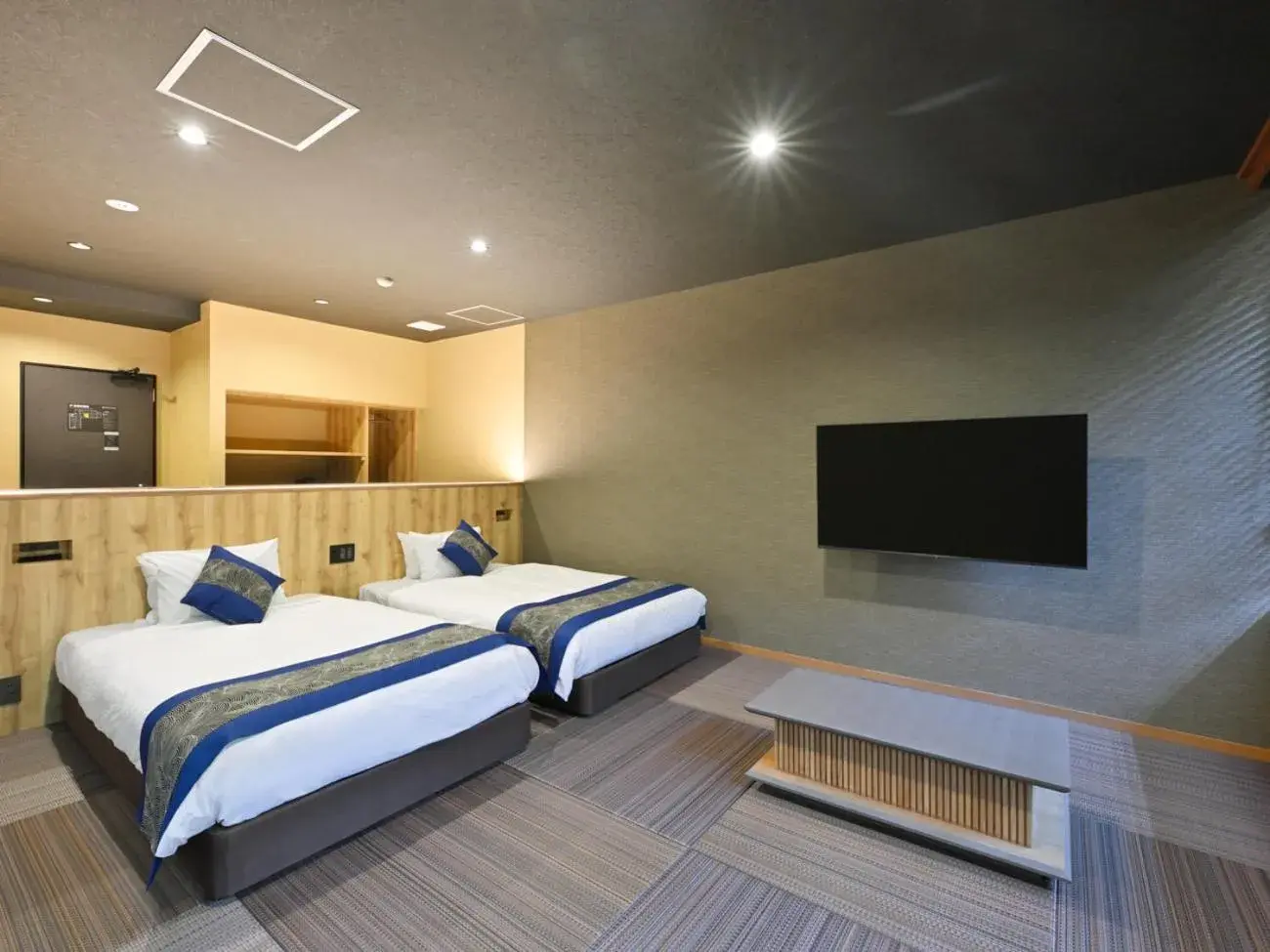 Japanese-Style Junior Suite Room with Open-air Bath & Terrace - single occupancy in Livemax Resort Sanuki Shionoe Onsen Japanese-Style Junior Suite Room with Open-air Bath & Terrace - single occupancy in Livemax Resort Sanuki Shionoe Onsen