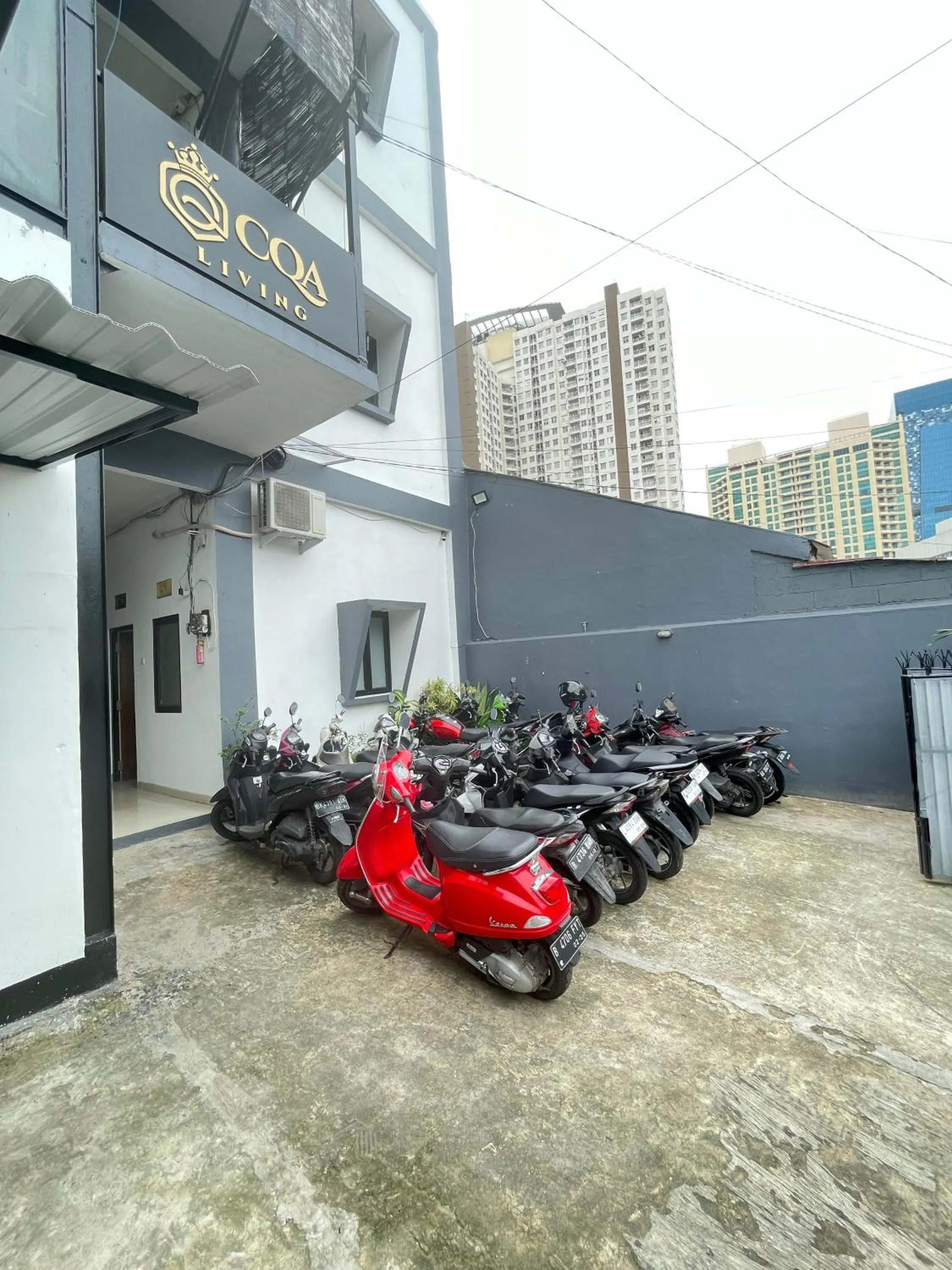 Parking in CQA Living By ARBA