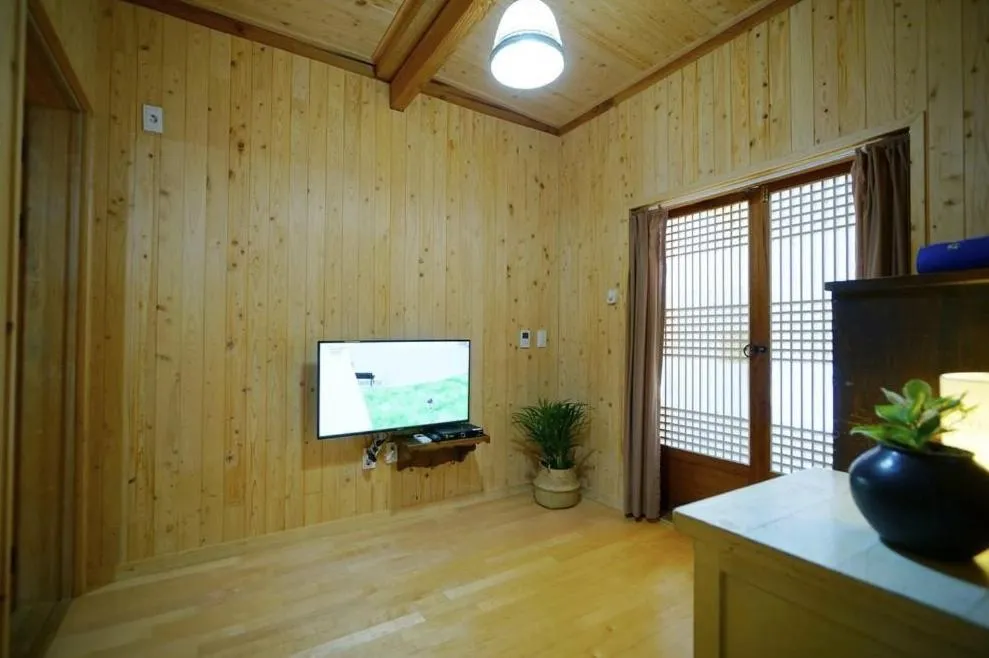 Millennial Morning Hanok Jeonju