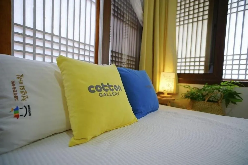 Bed in Millennial Morning Hanok Jeonju