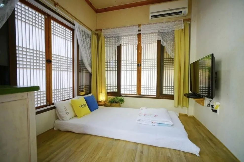 Bed in Millennial Morning Hanok Jeonju