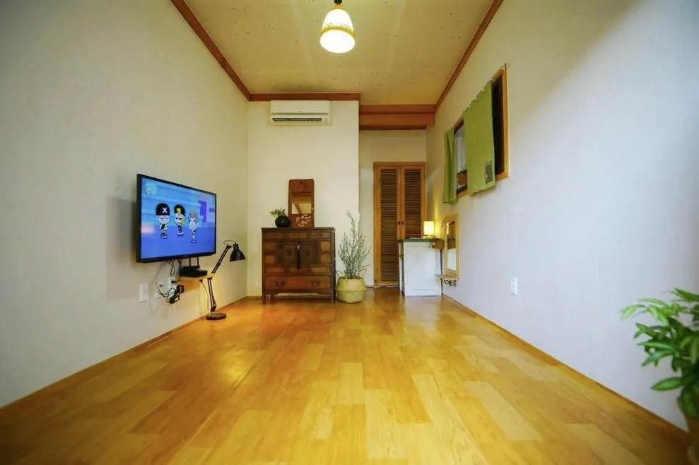 Millennial Morning Hanok Jeonju