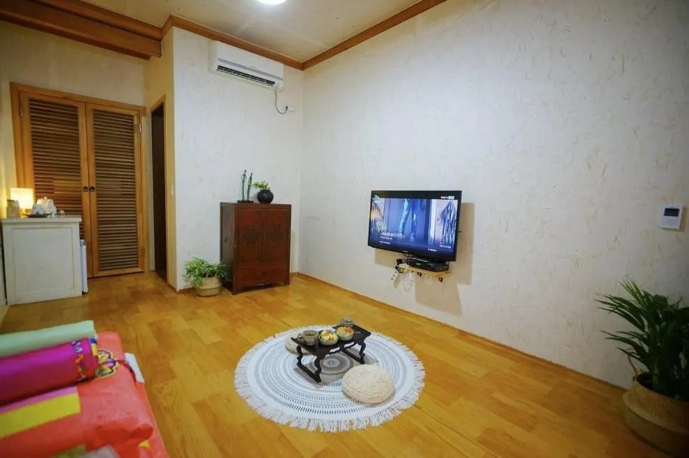 Millennial Morning Hanok Jeonju