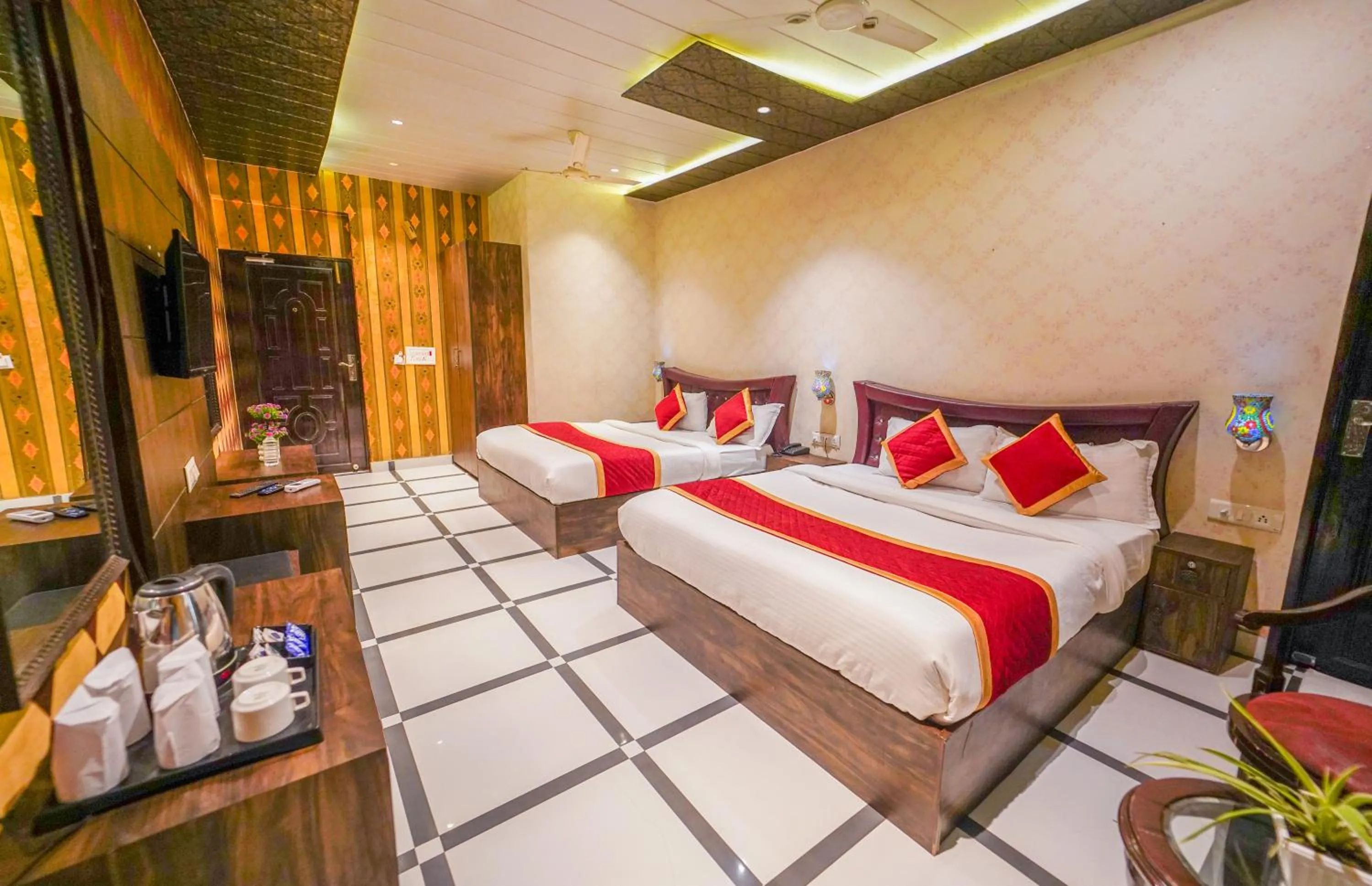 Bed in Shiv Rudraksh Resort, Near Assi Ghat
