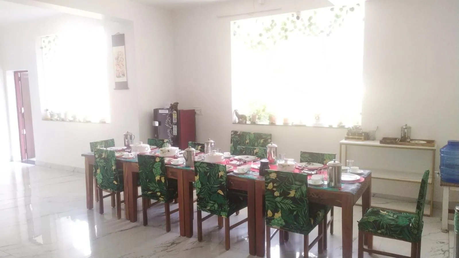 Dining area in Hotel Gangetic Yoga Getaway
