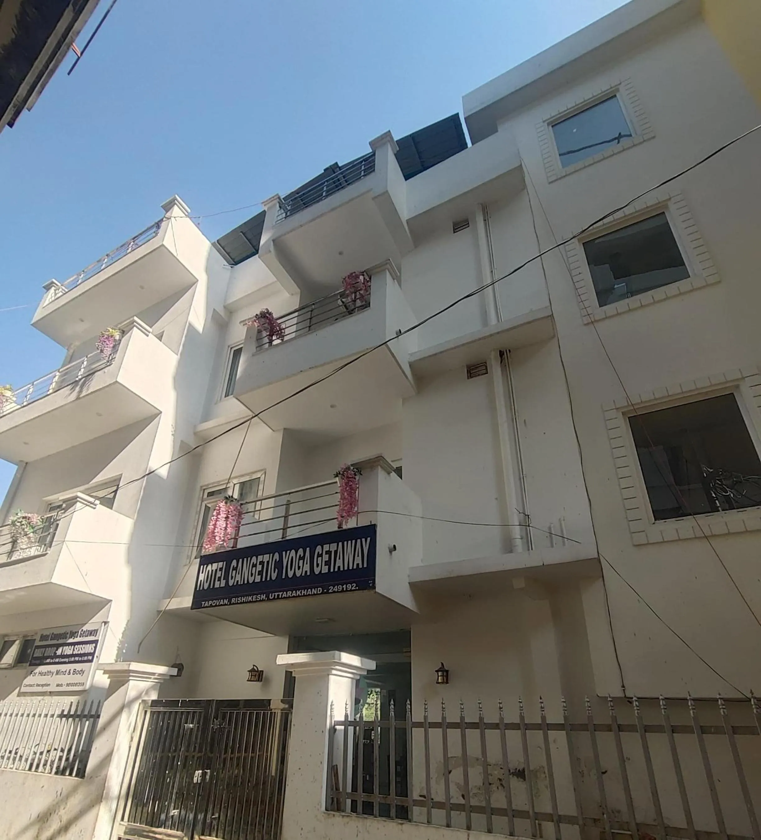 Property building in Hotel Gangetic Yoga Getaway