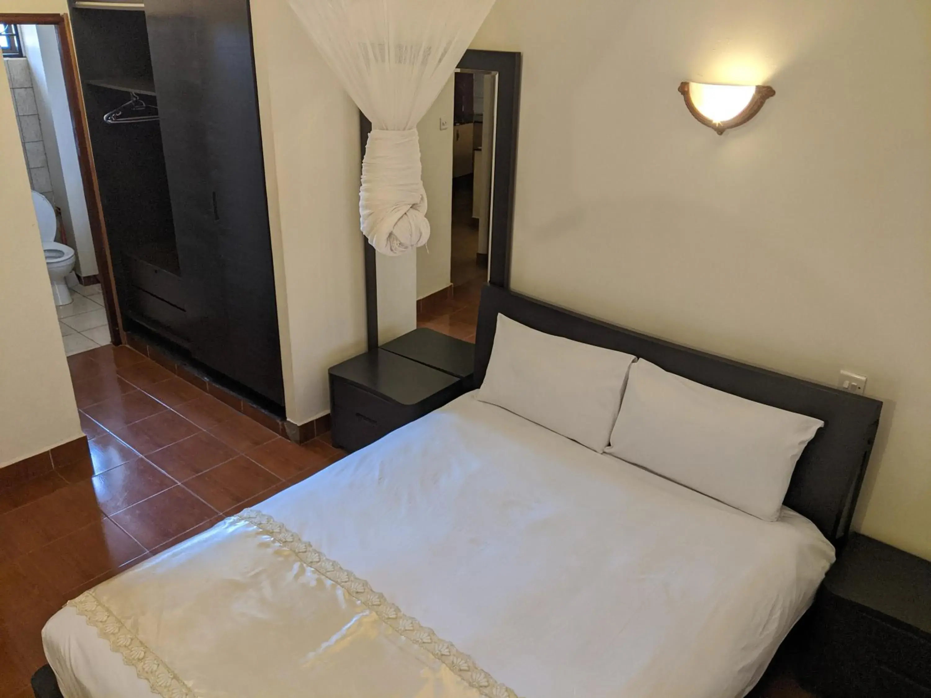 Bedroom, Bed in Prestige Hotel Suites Bedroom, Bed in Prestige Hotel Suites