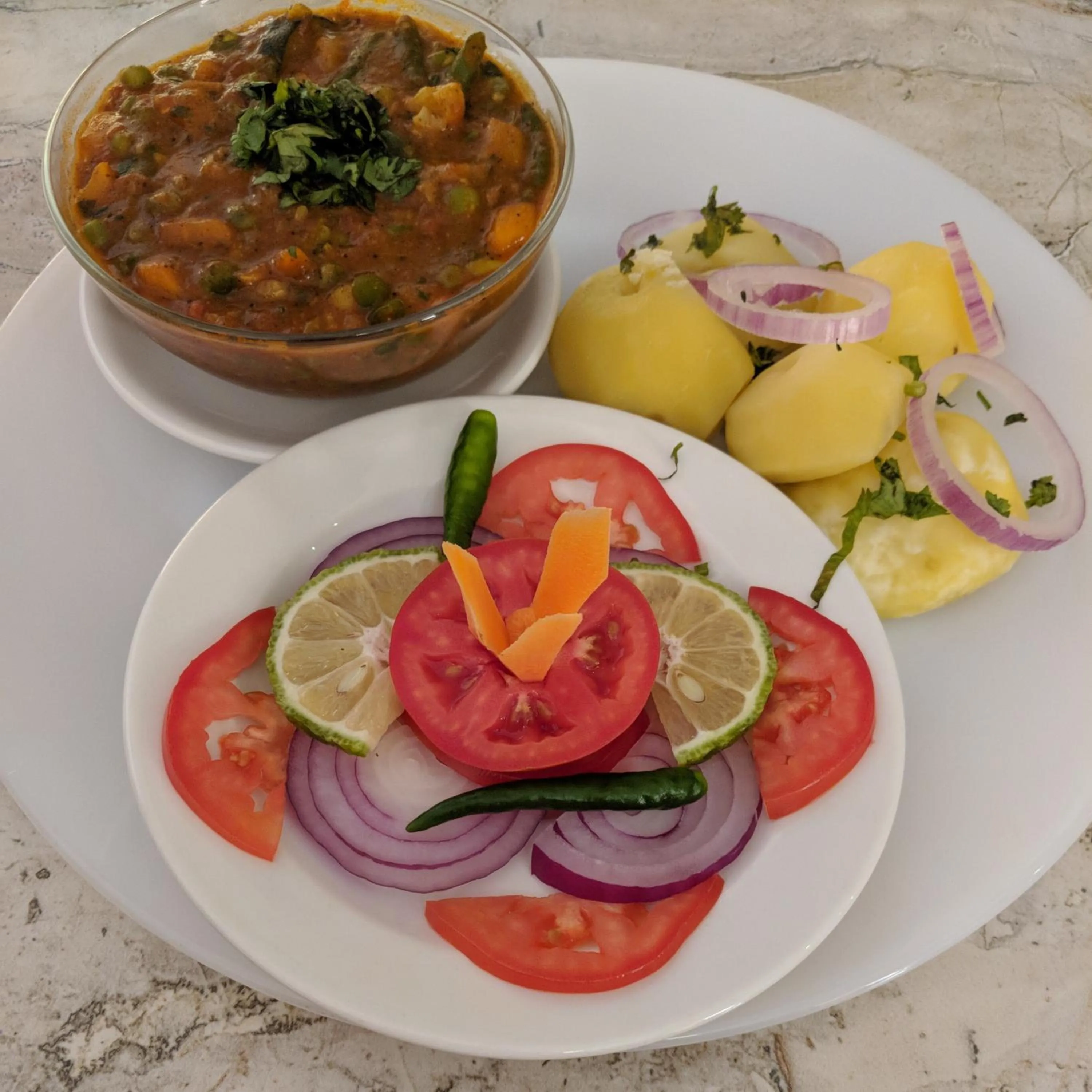 Restaurant/places to eat in Prestige Hotel Suites