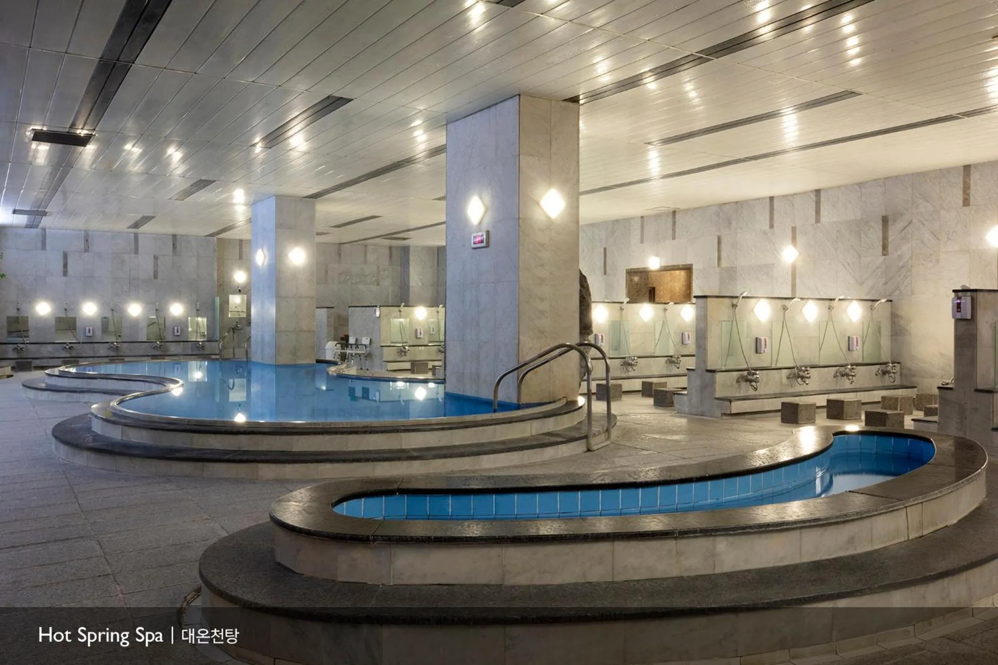 Public Bath, Swimming Pool in Yousung Hotel