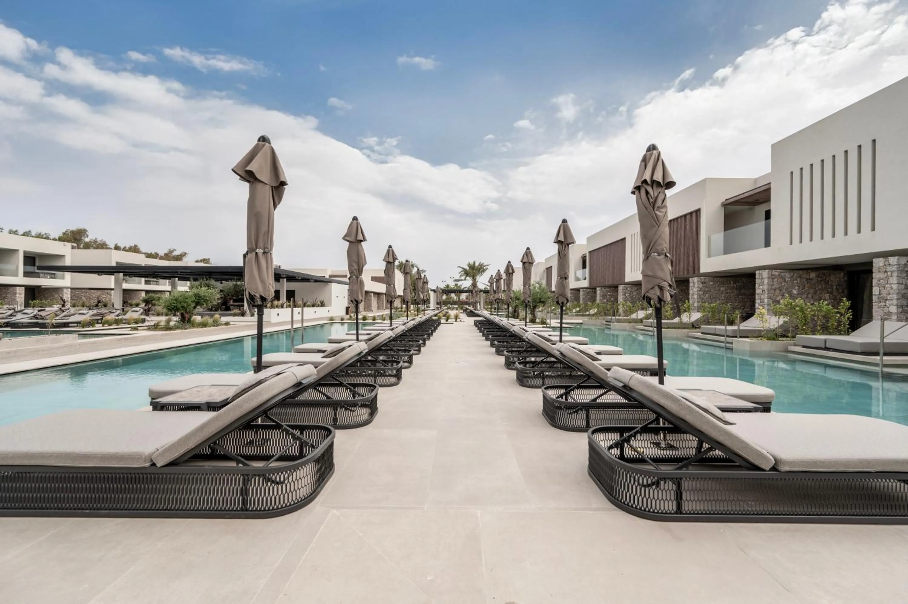 Pool view in Mosay All Suite Hotel