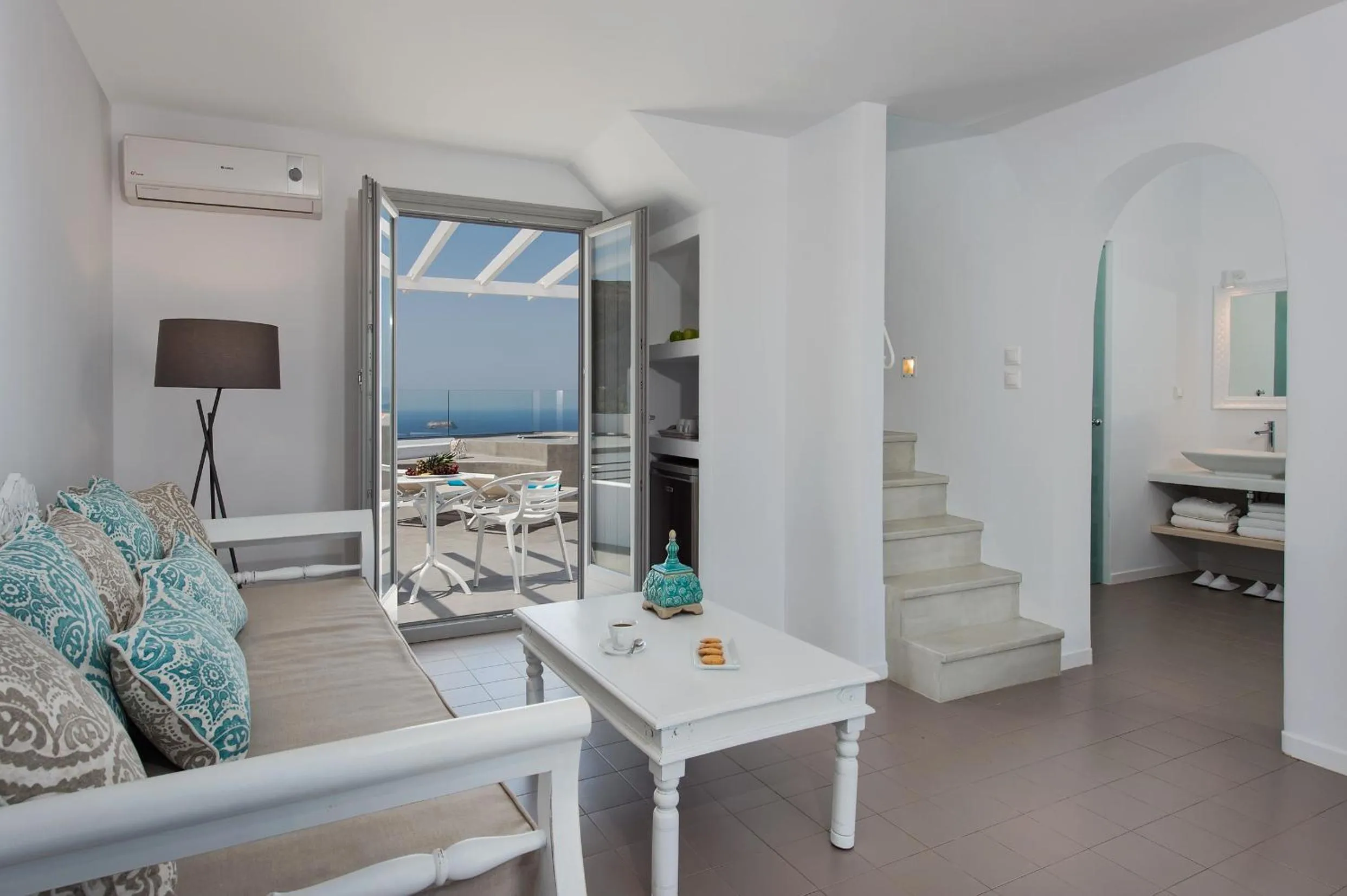 Living room in Villa Irini Fira - Adults Only