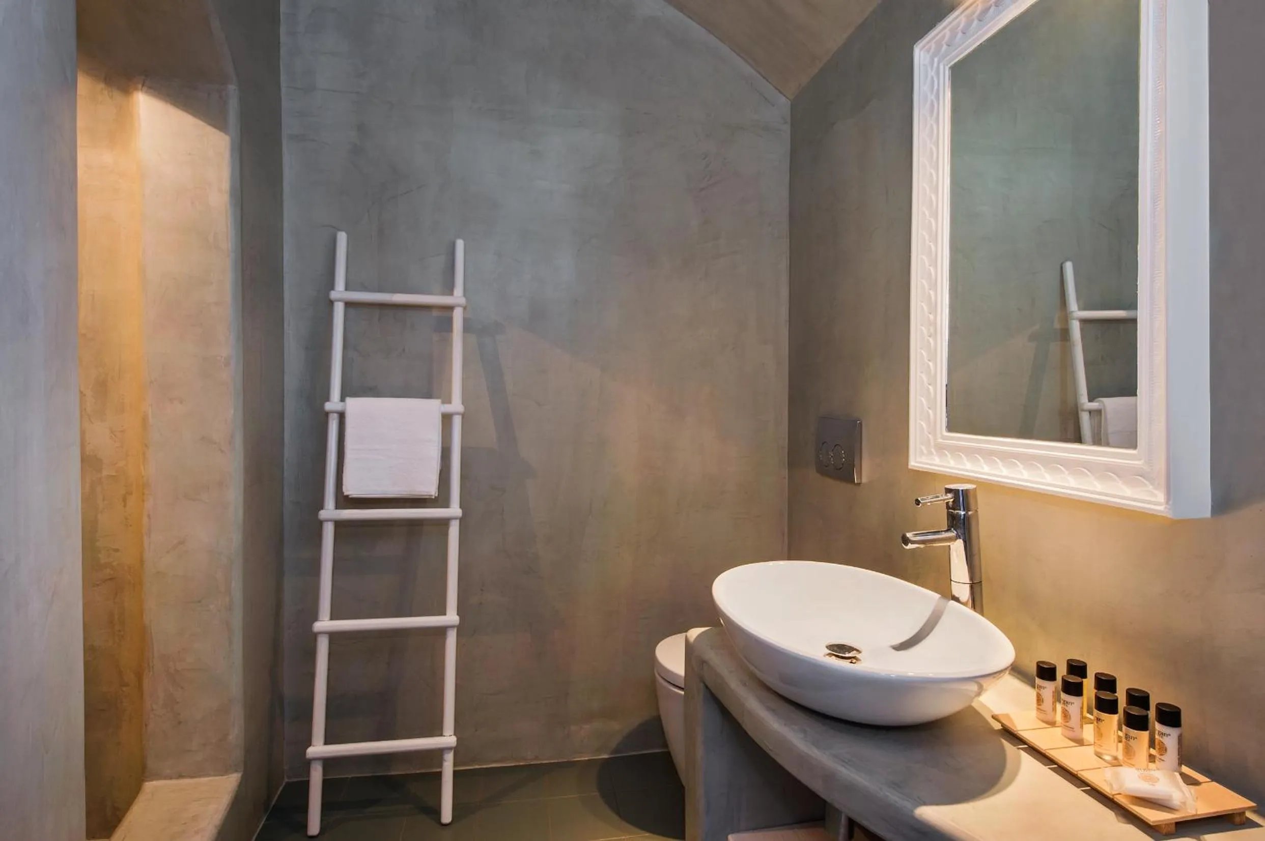 Bathroom in Villa Irini Fira - Adults Only