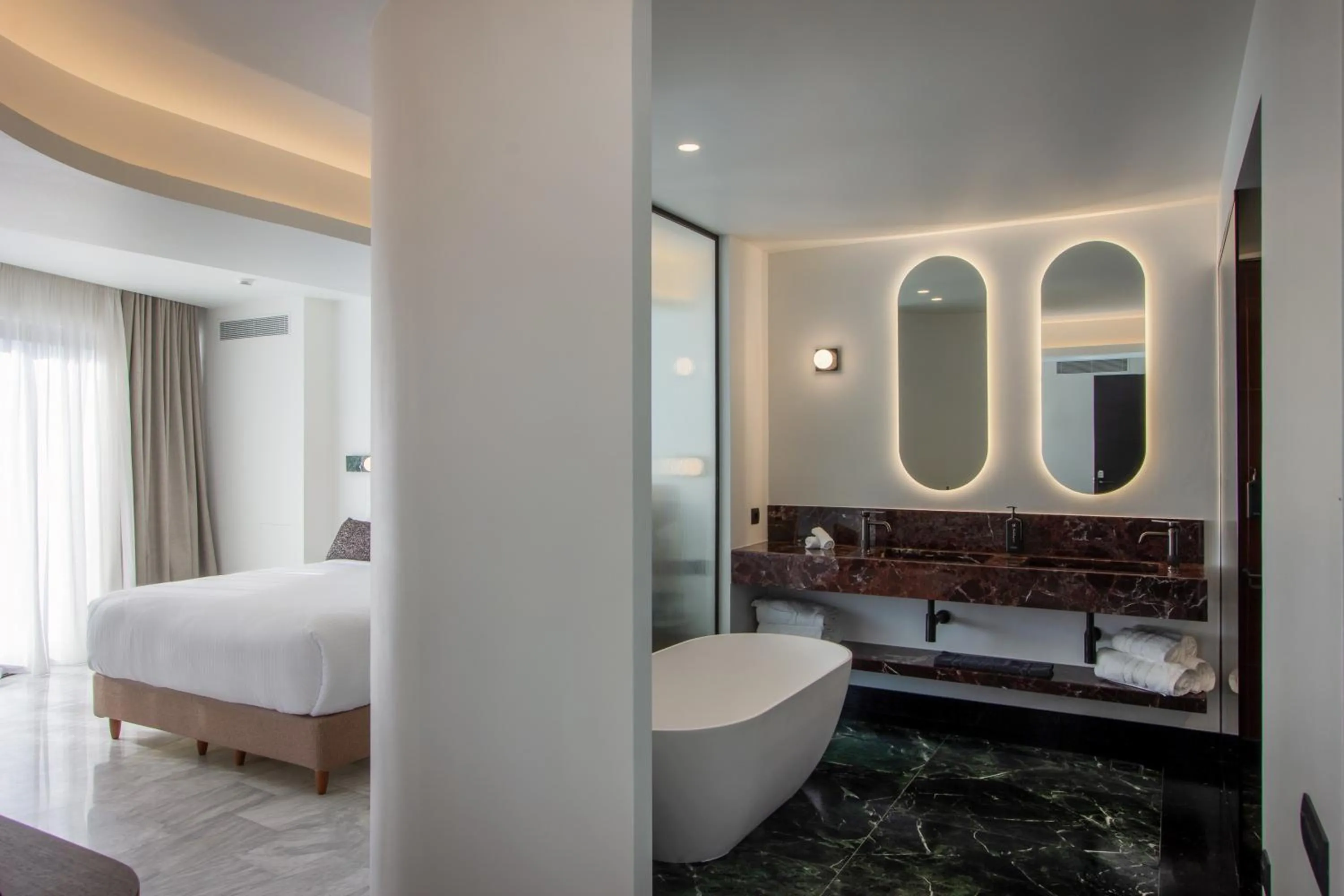L'Avventura Suites