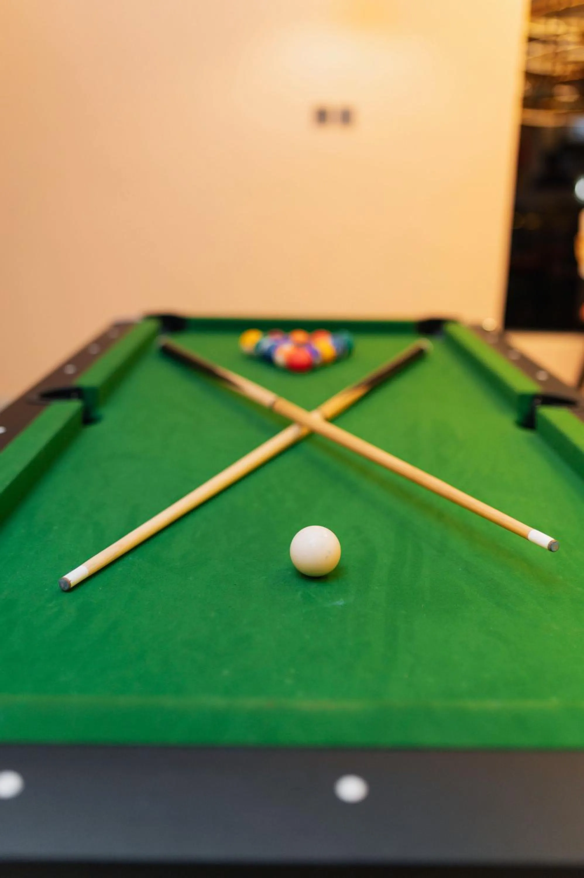 Billiard in The Manor Hotel by Luckzi