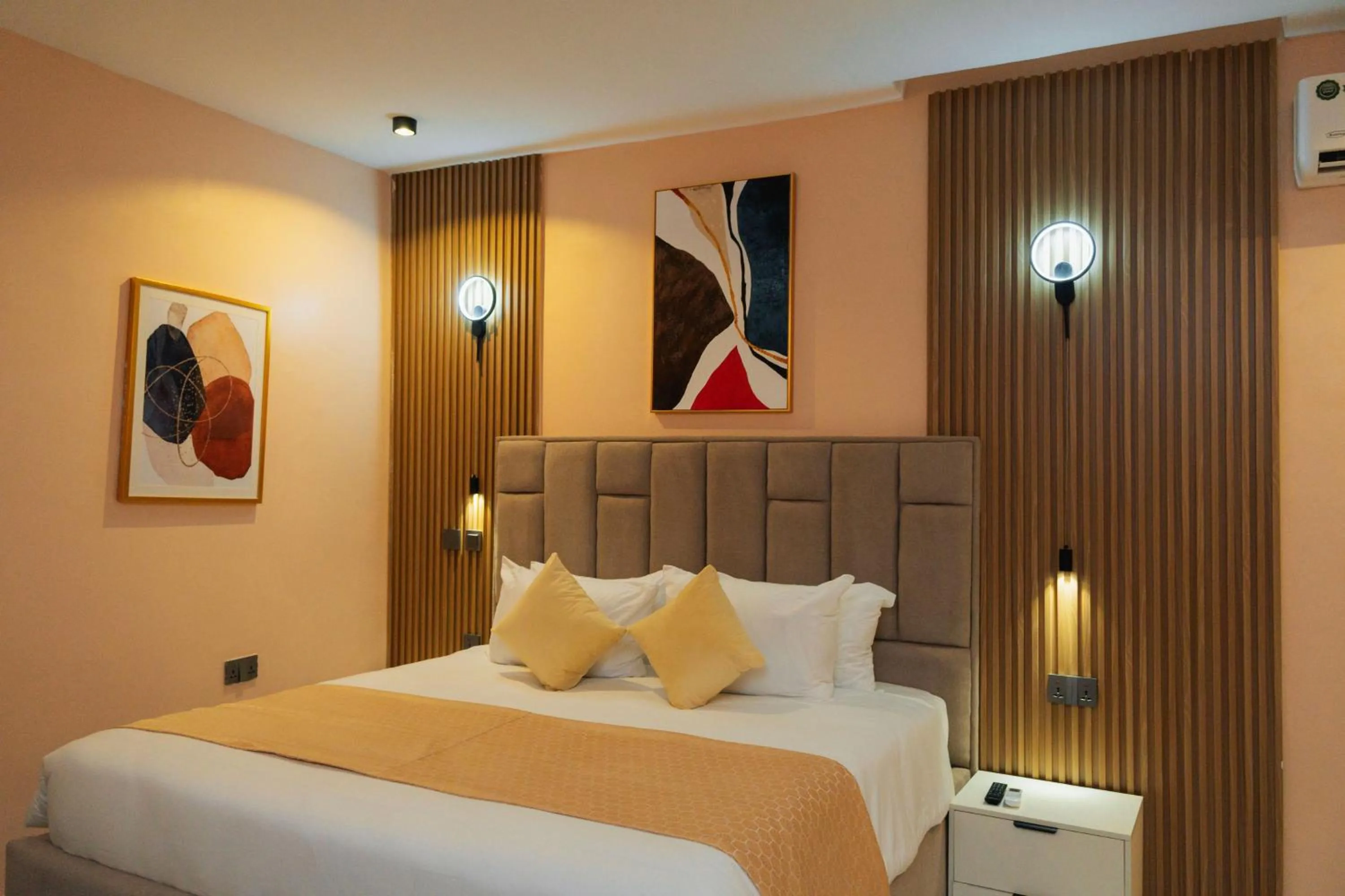 Bedroom in The Manor Hotel by Luckzi