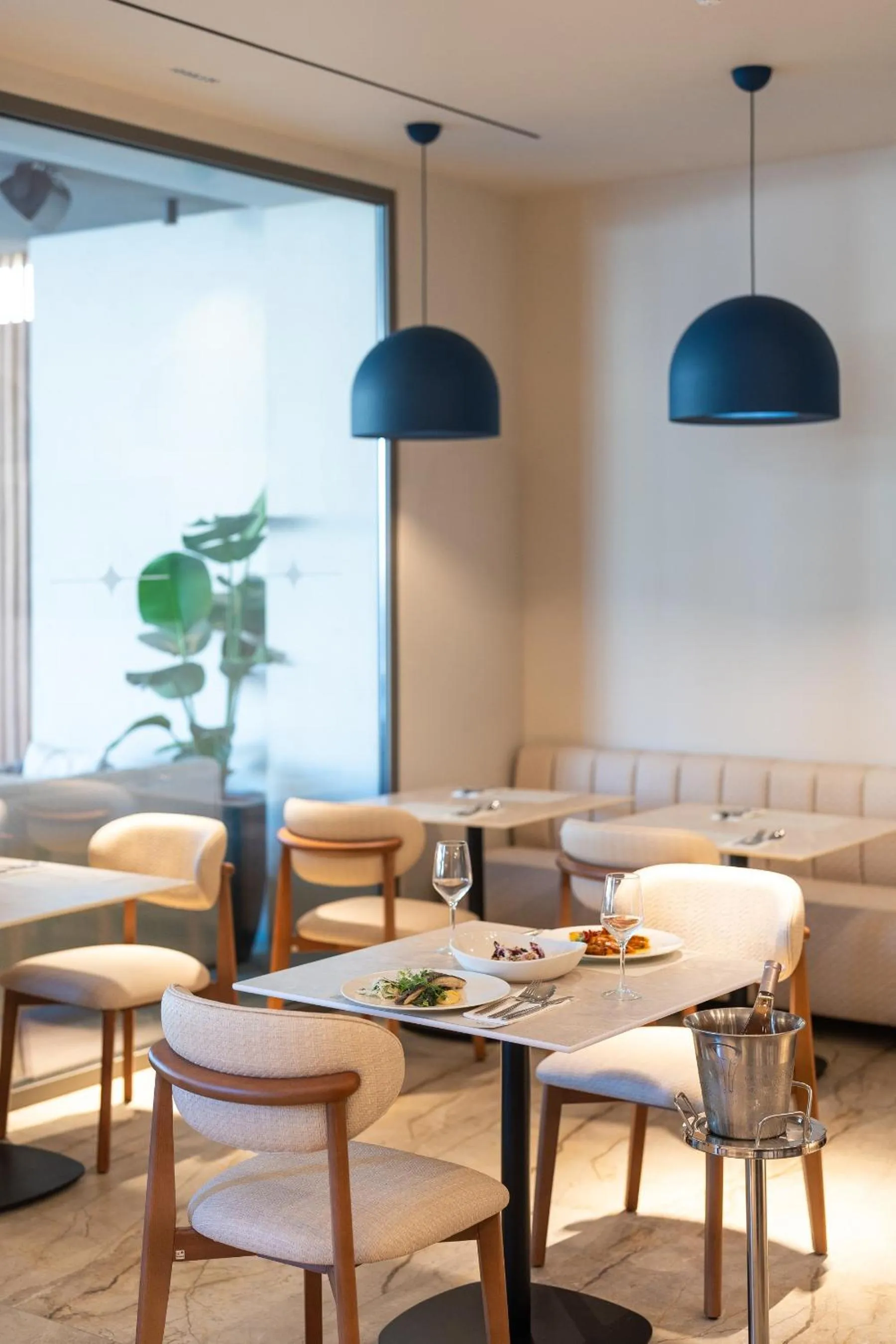 Restaurant/places to eat in Alizo Comfort Chic Stay Rhodes - Adults Only