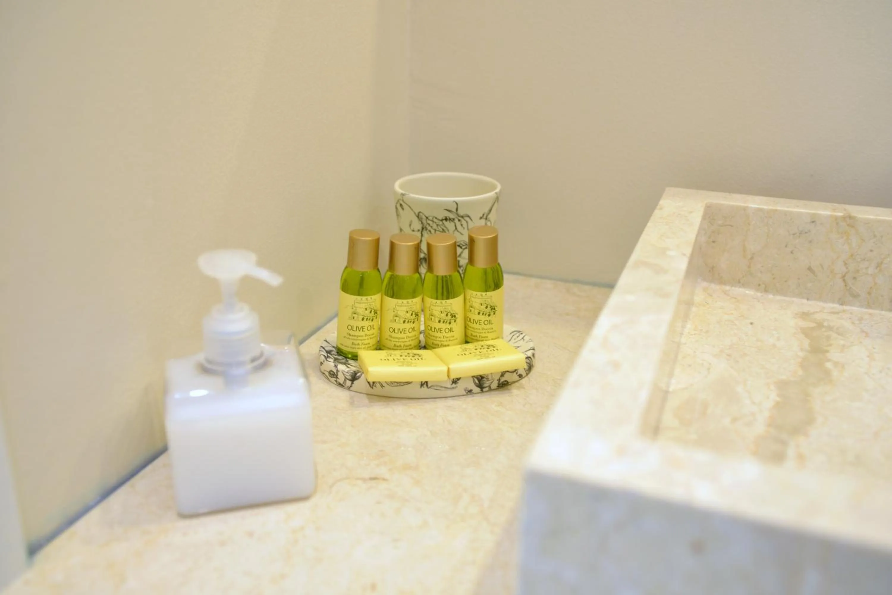 Bathroom in Masseria Palane