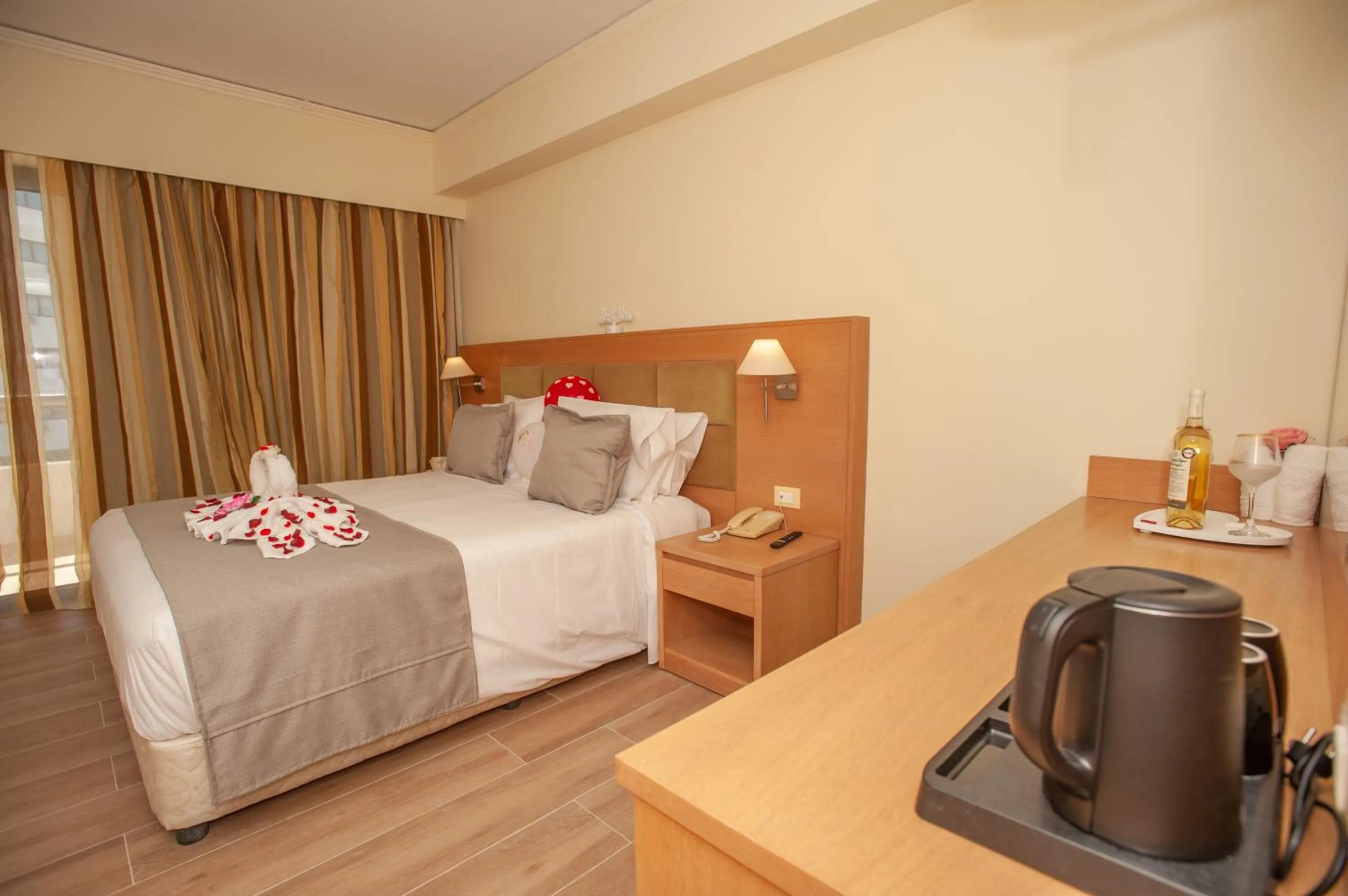 Bedroom, Bed in Rhodos Horizon Marina - Adults Only