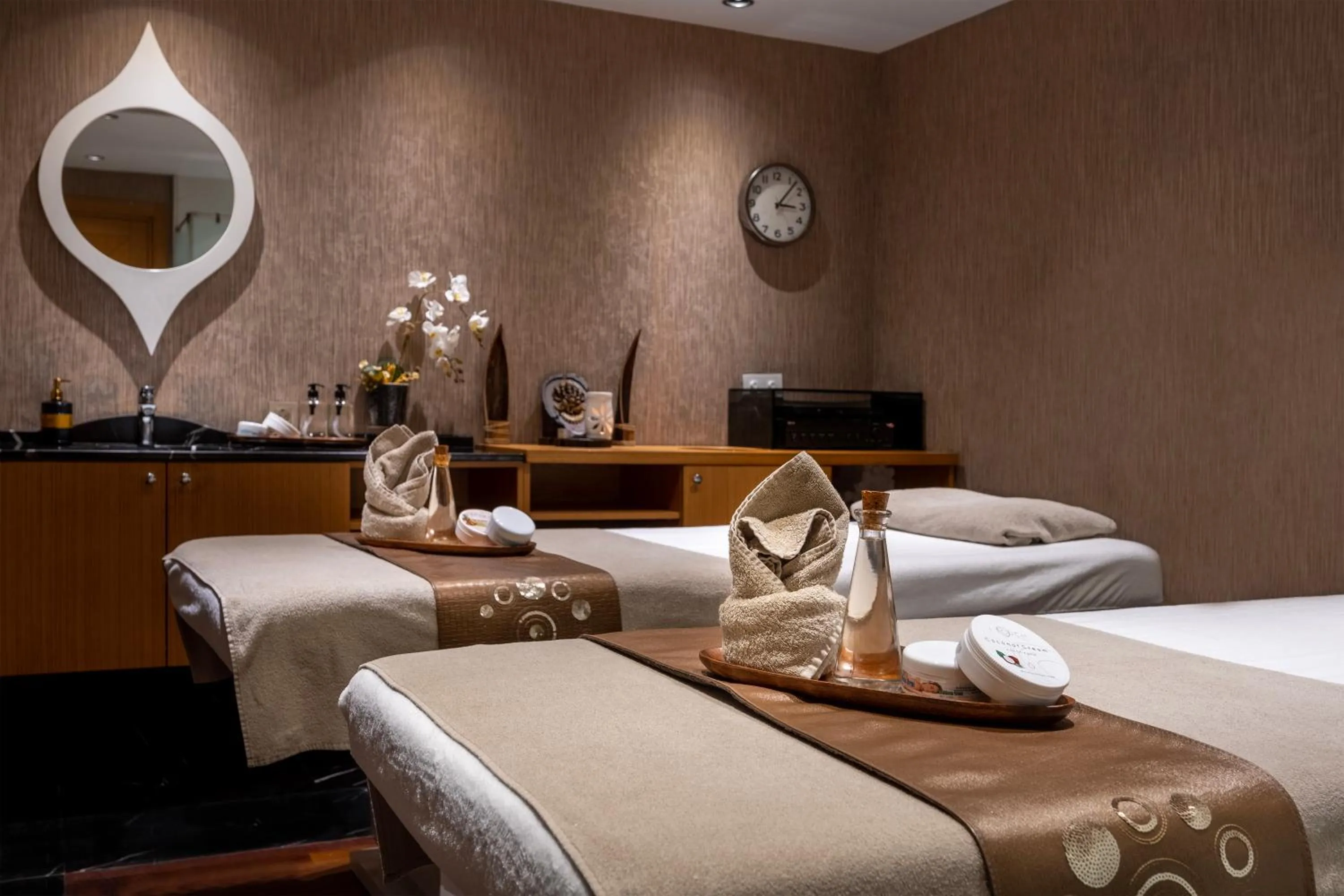 Spa and wellness centre/facilities, Bed in Veyron Hotels & SPA