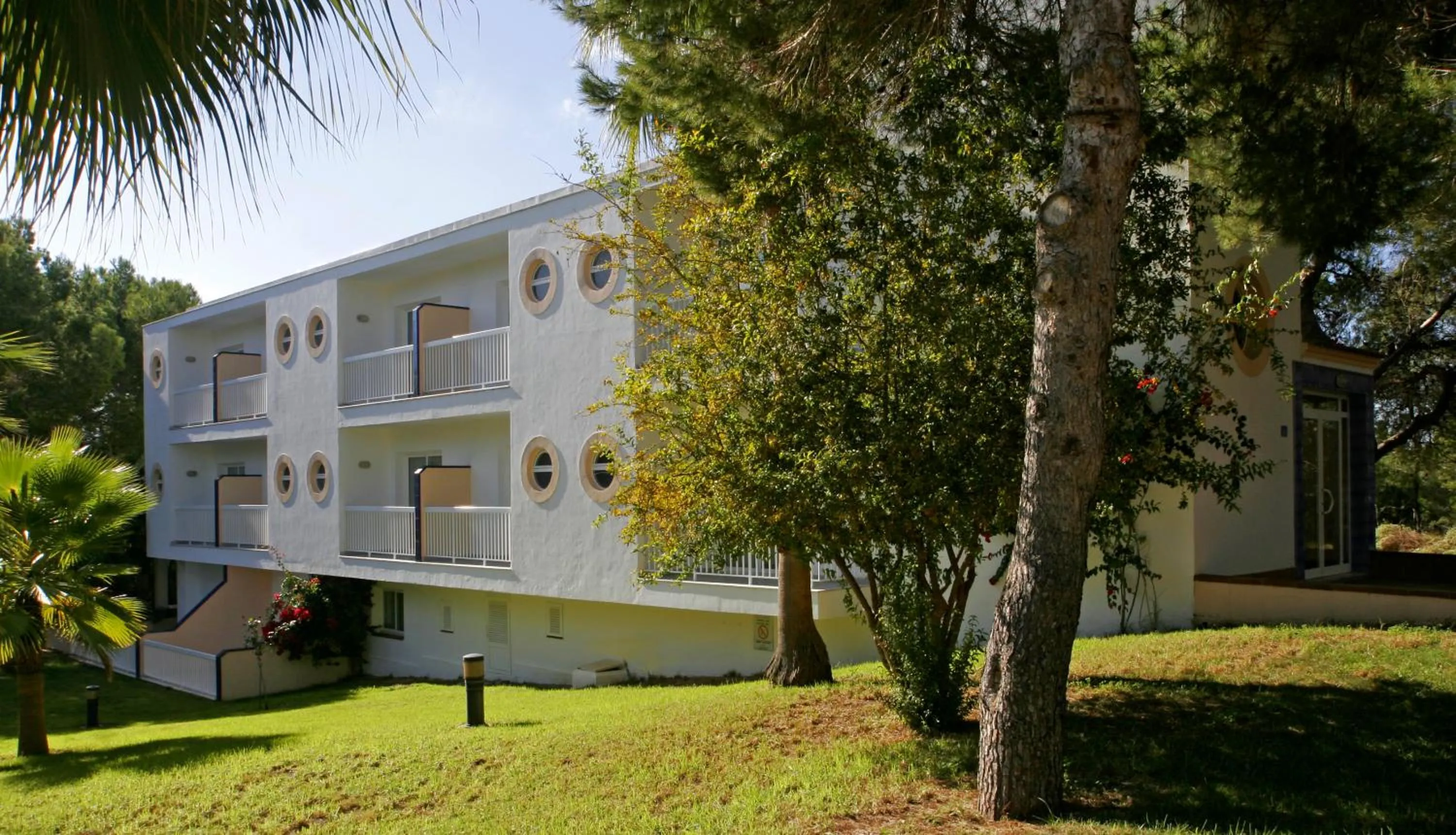 Property building in Es Pi 2