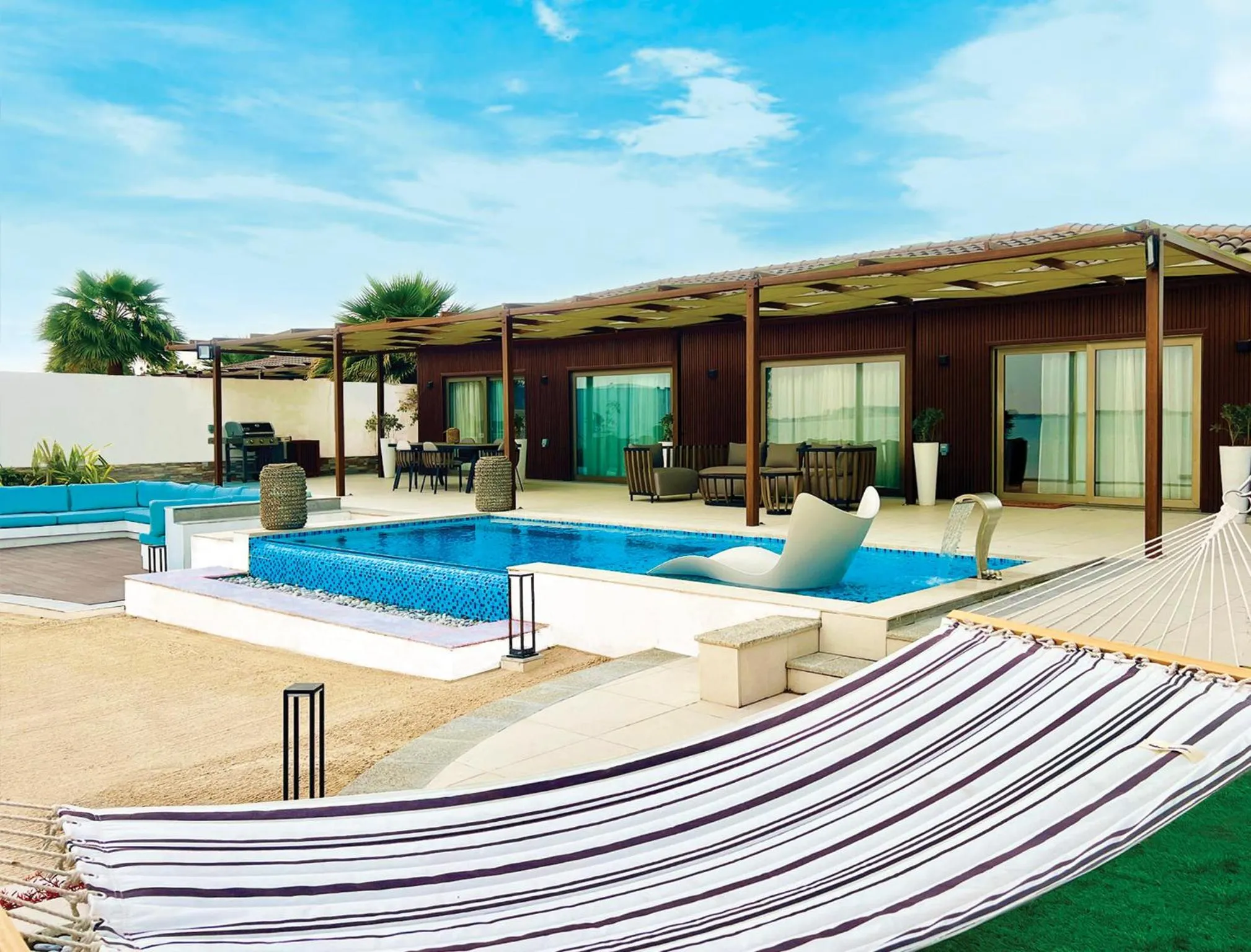 Swimming pool in Dana Beach Resort