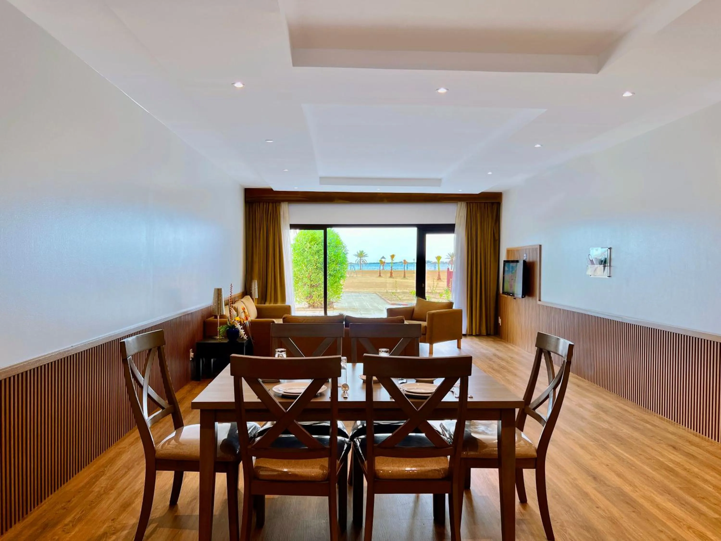 Living room in Dana Beach Resort