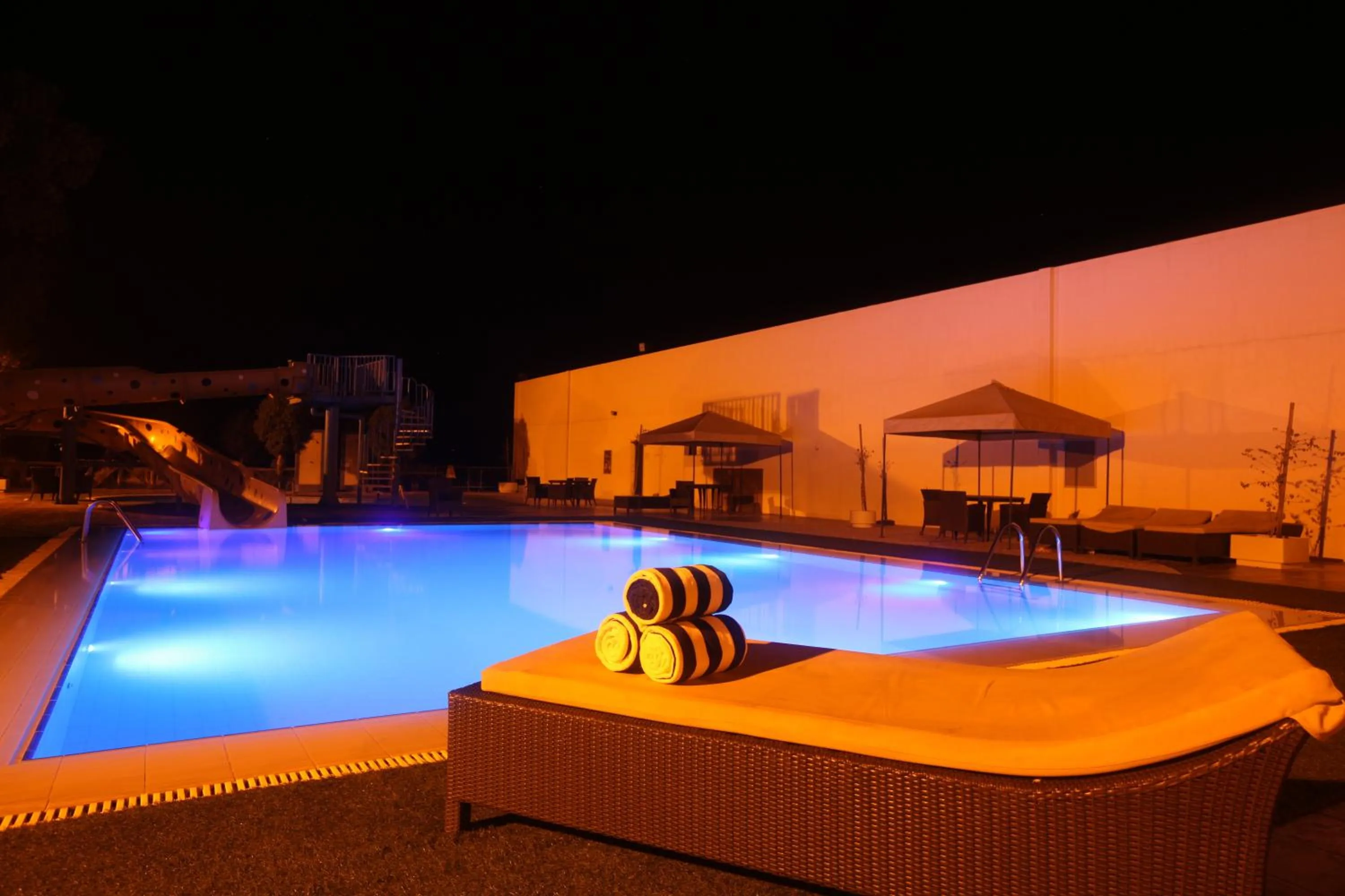 Swimming pool in Dana Beach Resort