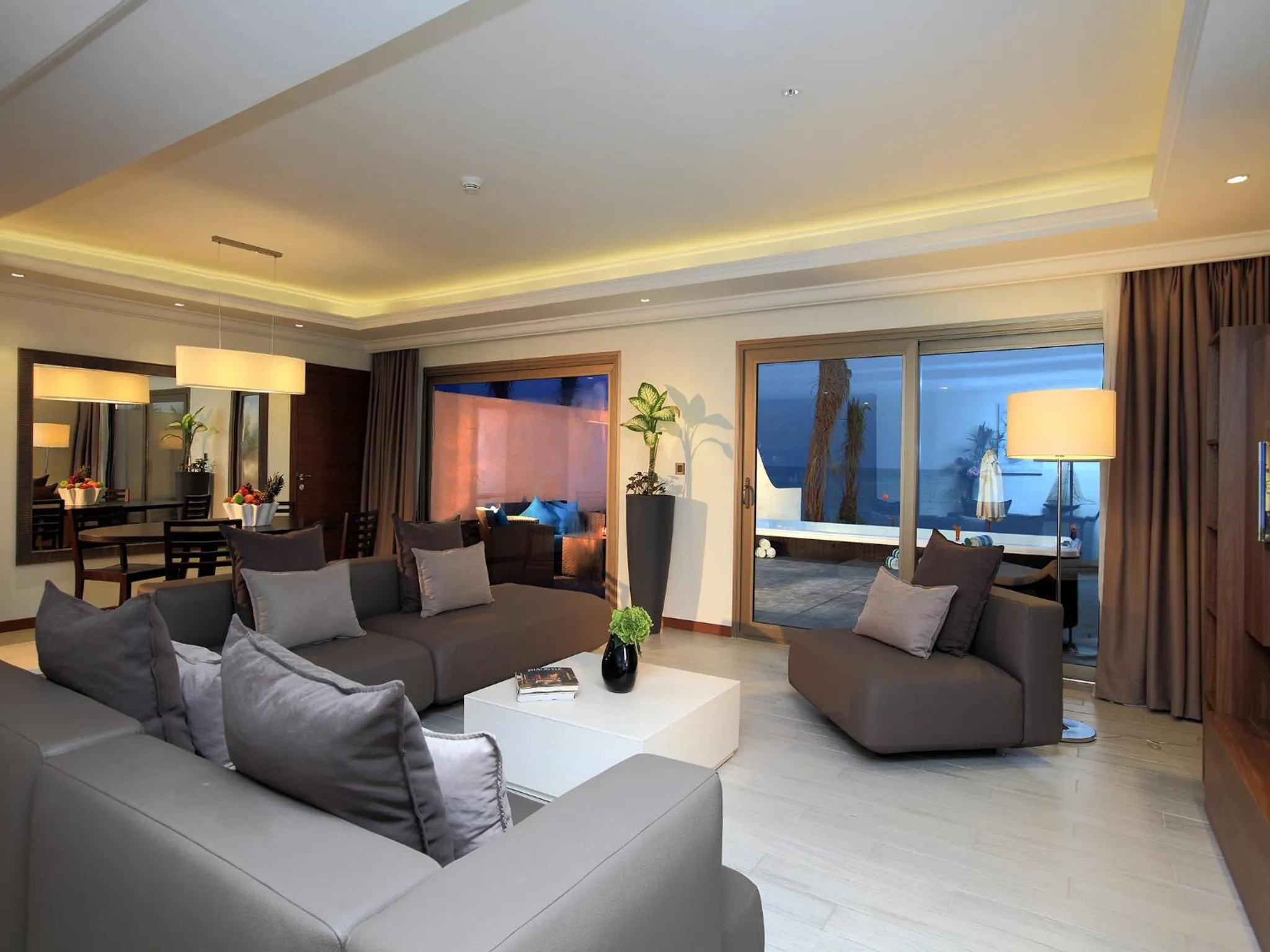 Living room in Dana Beach Resort