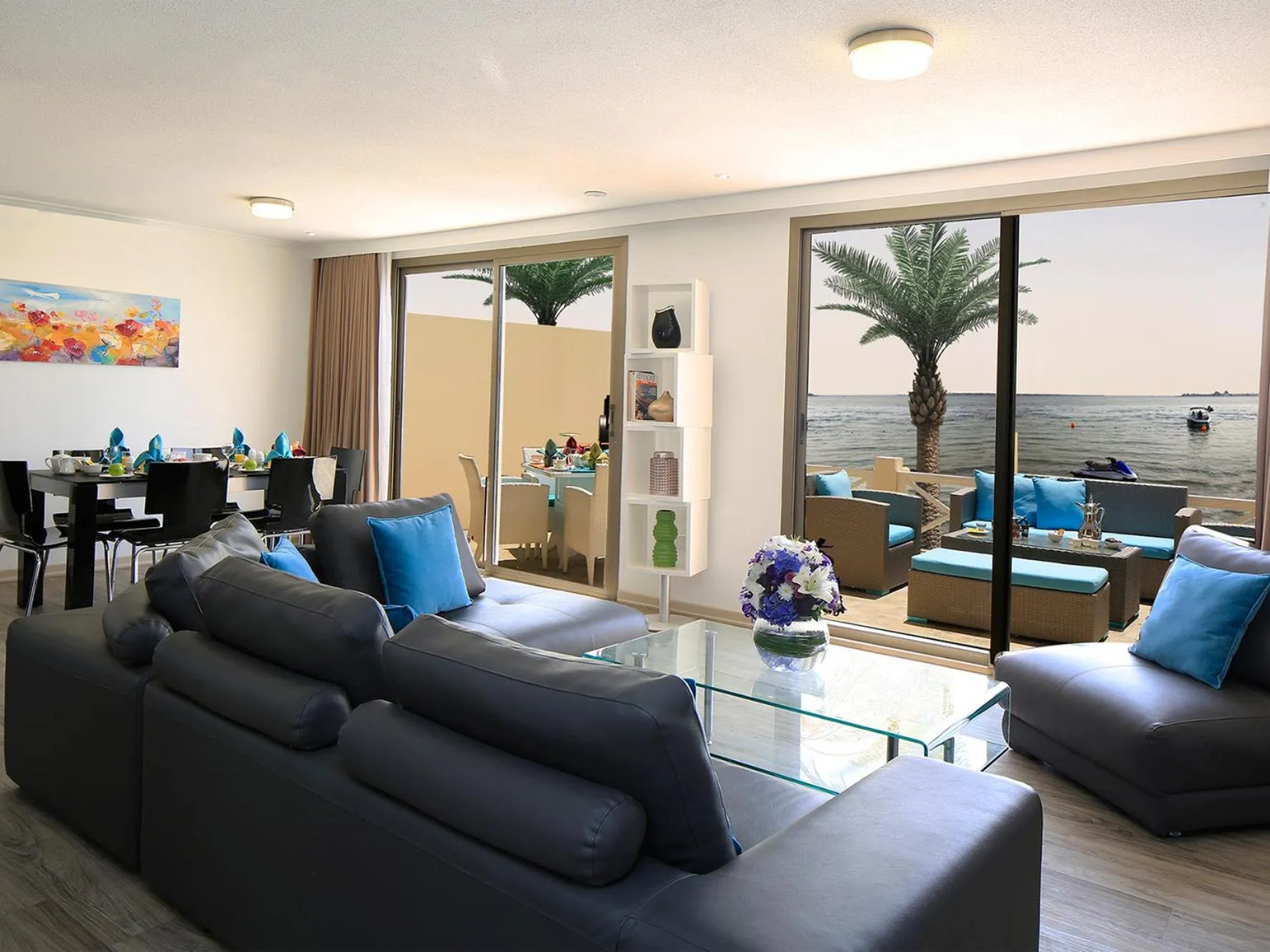 Living room in Dana Beach Resort