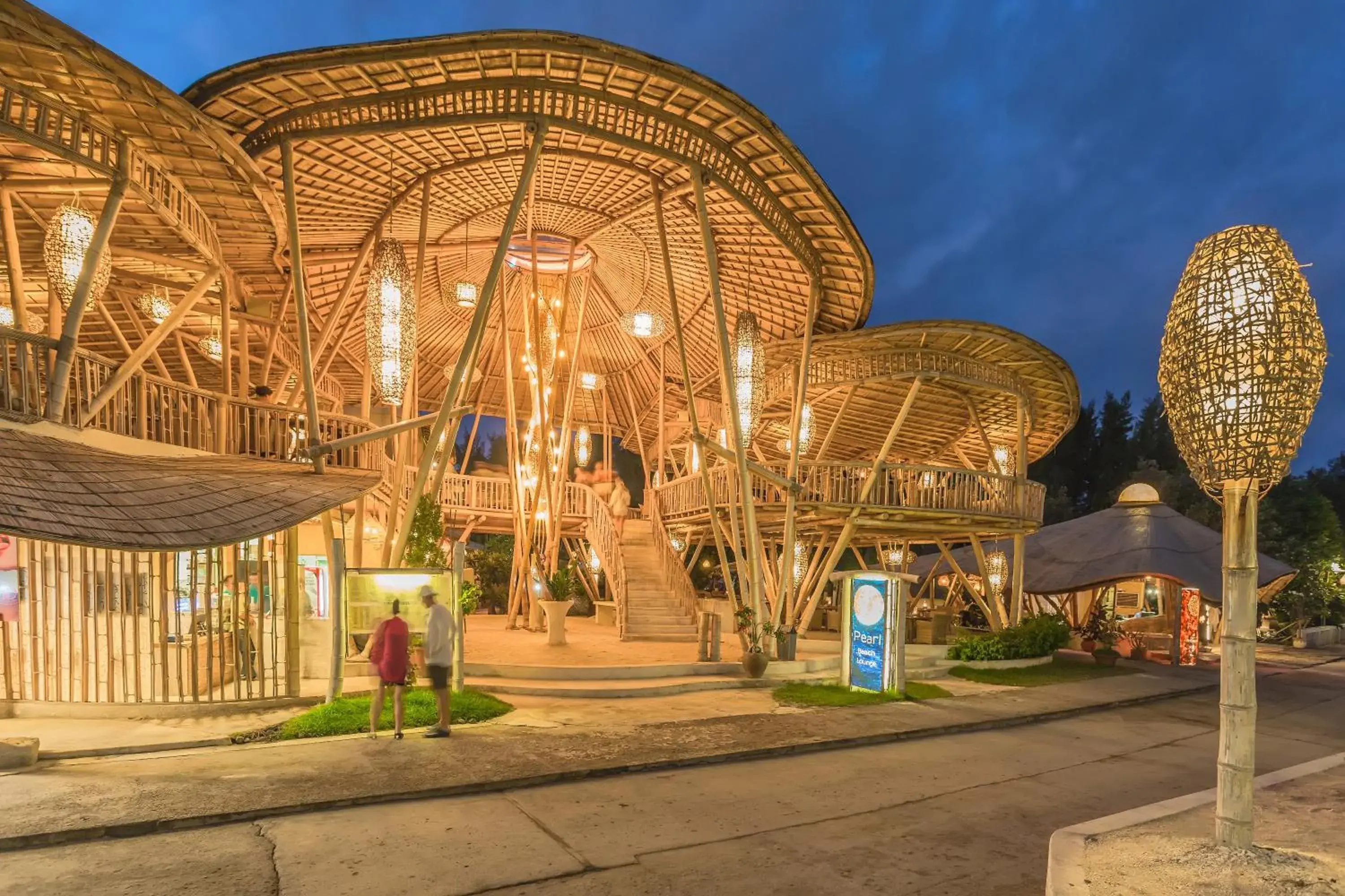 Restaurant/places to eat in Pearl of Trawangan Restaurant/places to eat in Pearl of Trawangan